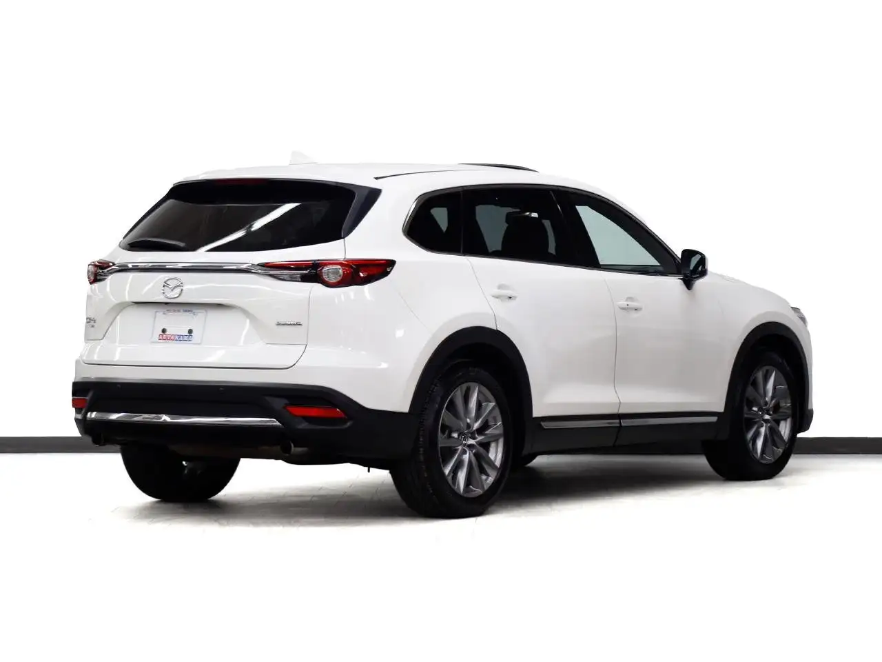 Mazda CX-9 снимка Mazda CX-9