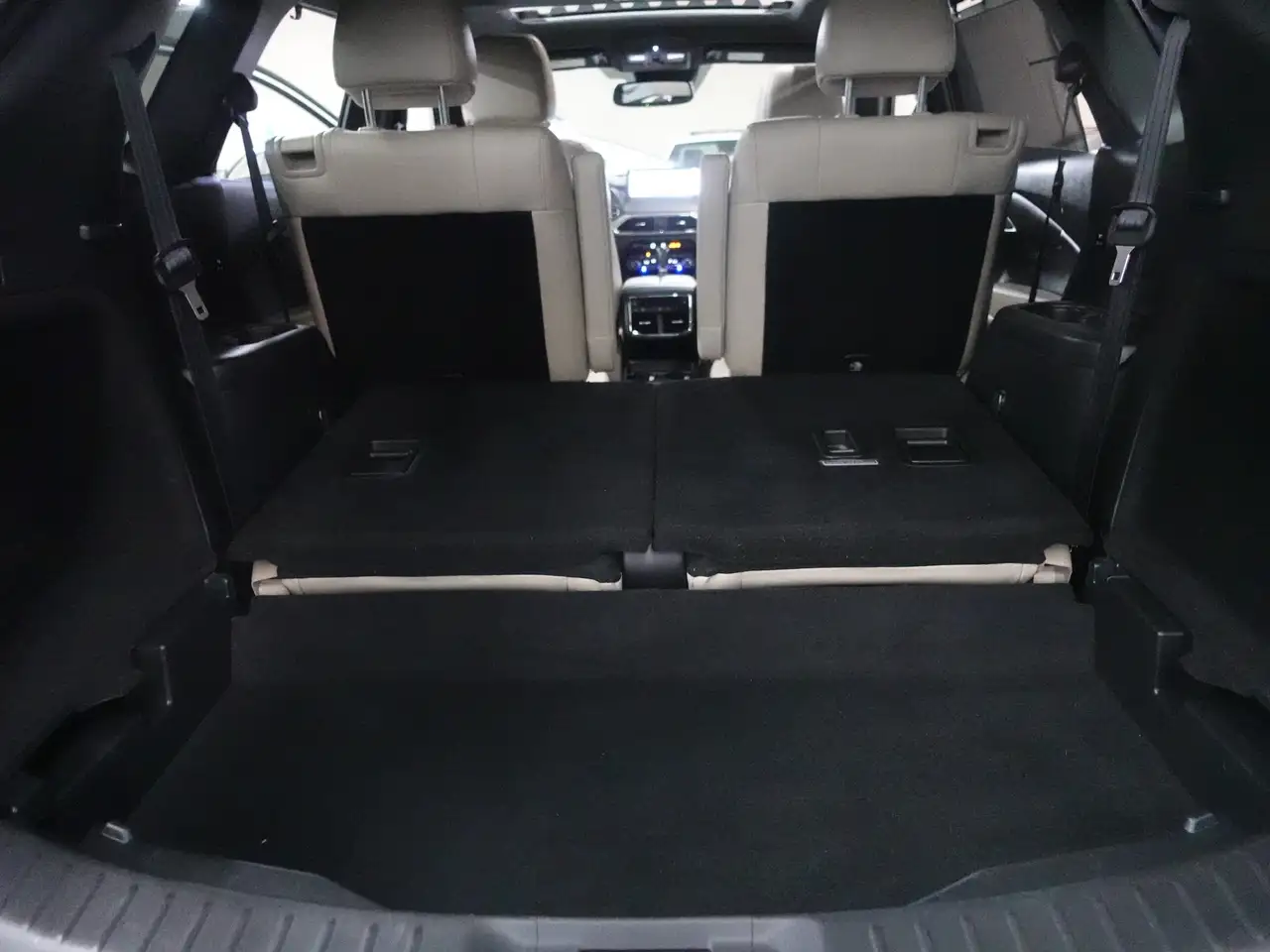 Mazda CX-9 снимка Mazda CX-9