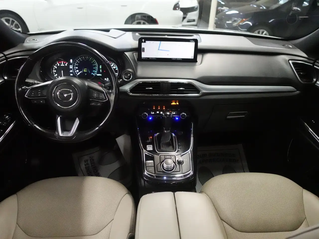 Mazda CX-9 снимка Mazda CX-9
