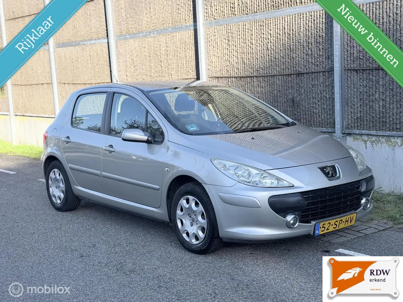 Peugeot 307