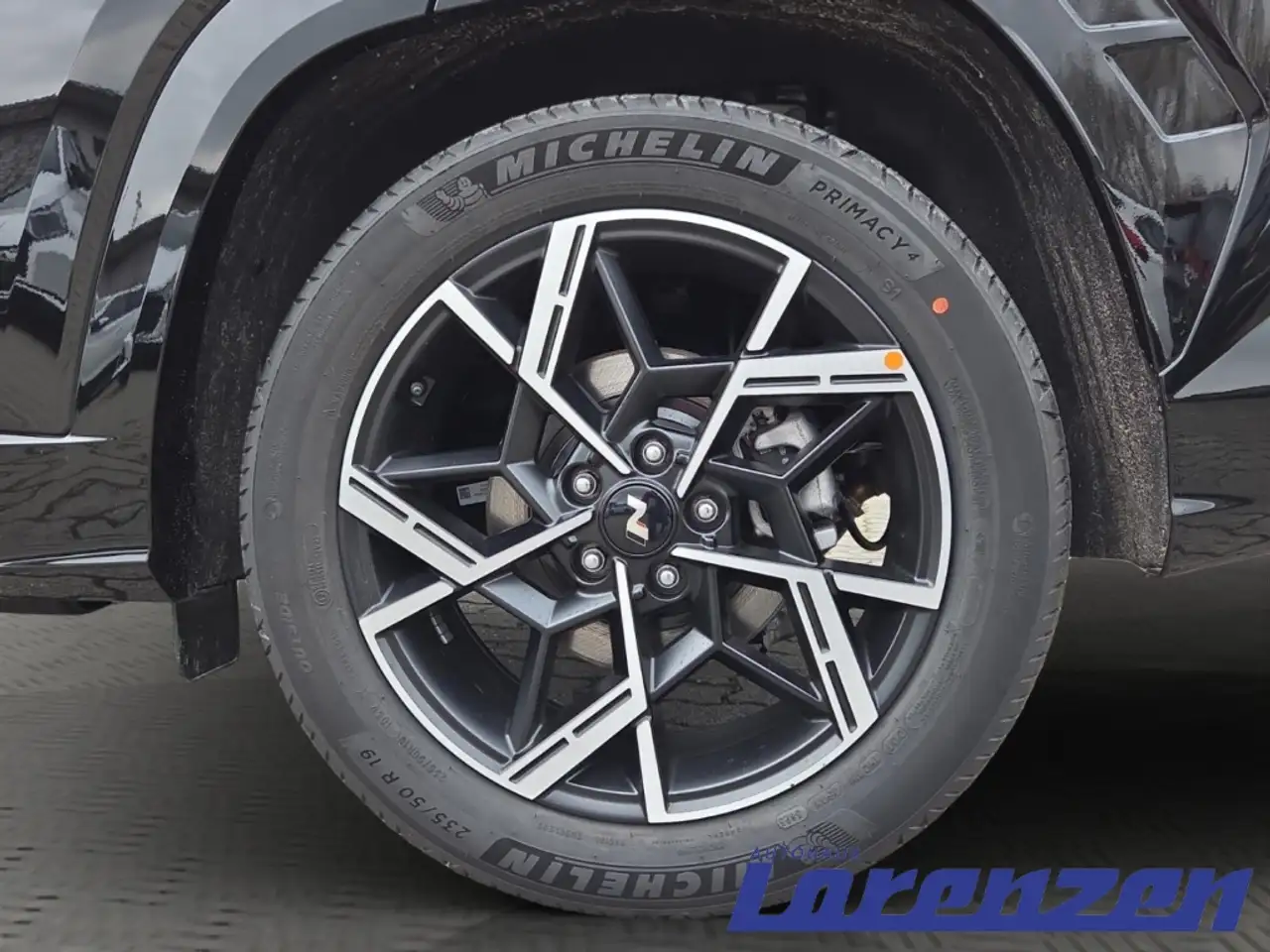 Hyundai TUCSON N Line X 1.6 T-Gdi 180PS DCT 4WD El. Panodach Navi 19