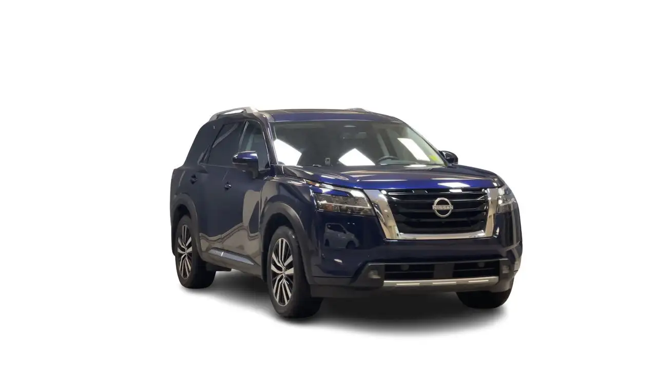 Nissan Pathfinder снимка Nissan Pathfinder