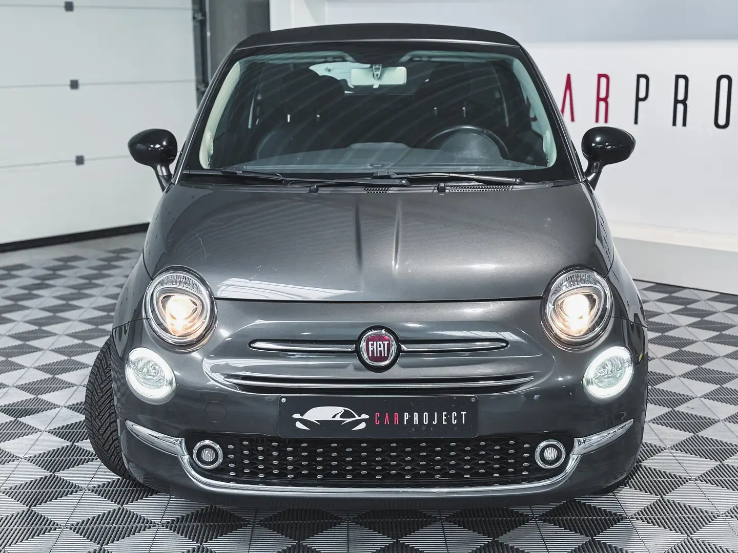 Fiat 500C 0.9 T TwinAir Lounge MTA, GPS, Clim, Capteur Ar Grijs - 2
