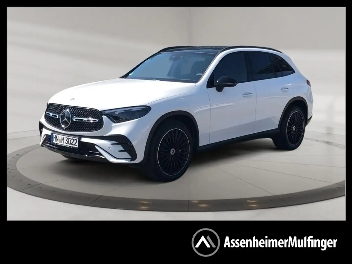 Mercedes-Benz GLC 300 d 4MATIC +AMGPremium+20Z+Night+Pano+AHK Weiß - 1