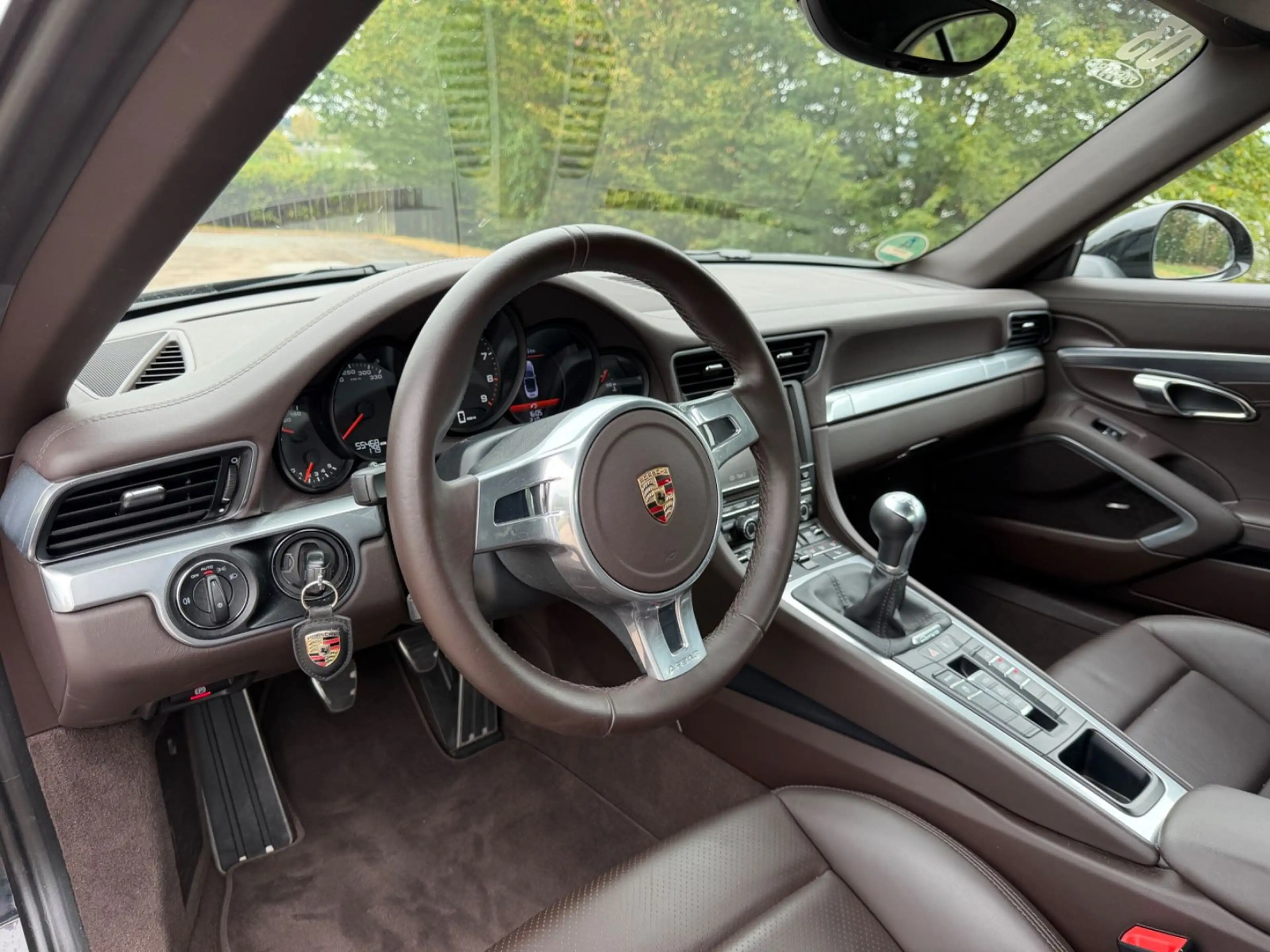 Porsche 991 Cabriolet Schalter Deutsch 1.Hand Approved — photo 15