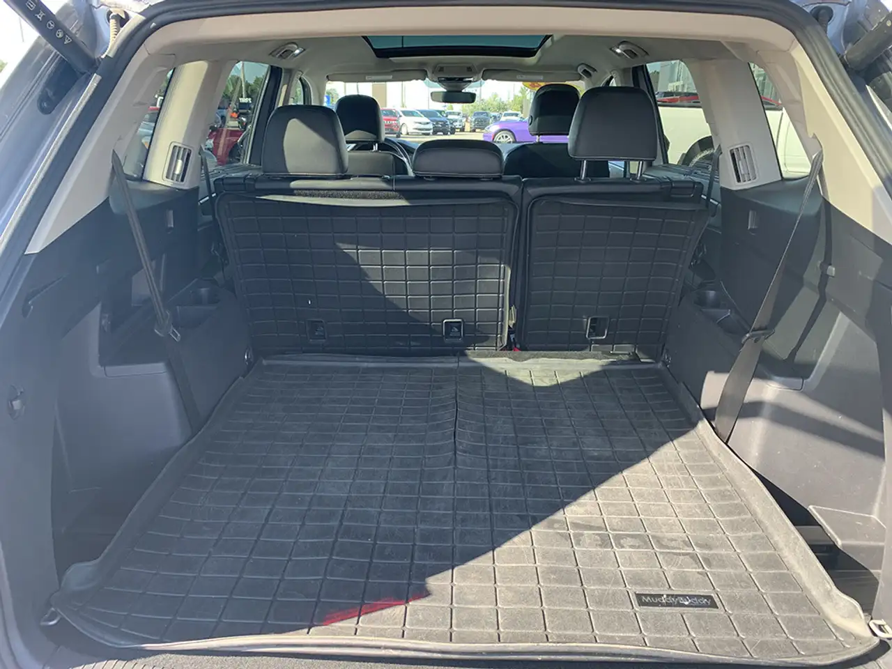 Volkswagen Atlas снимка Volkswagen Atlas