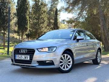 Sedán 1.6TDI CD Attraction 110