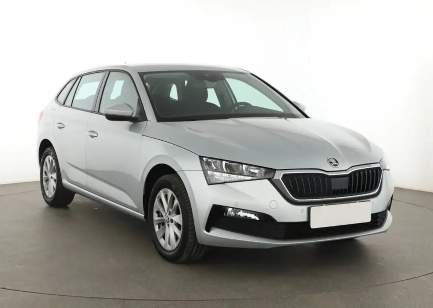 Skoda Scala Ambition*PDC*KAMERA*SITZ-HZ*ALU* Silber - 2