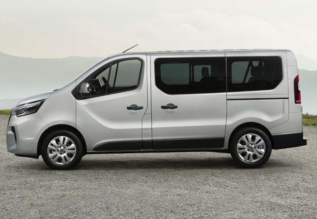Nissan Primastar Combi 9 2.0dCi S&S L1H1 1T Acenta 81kW - foto 1