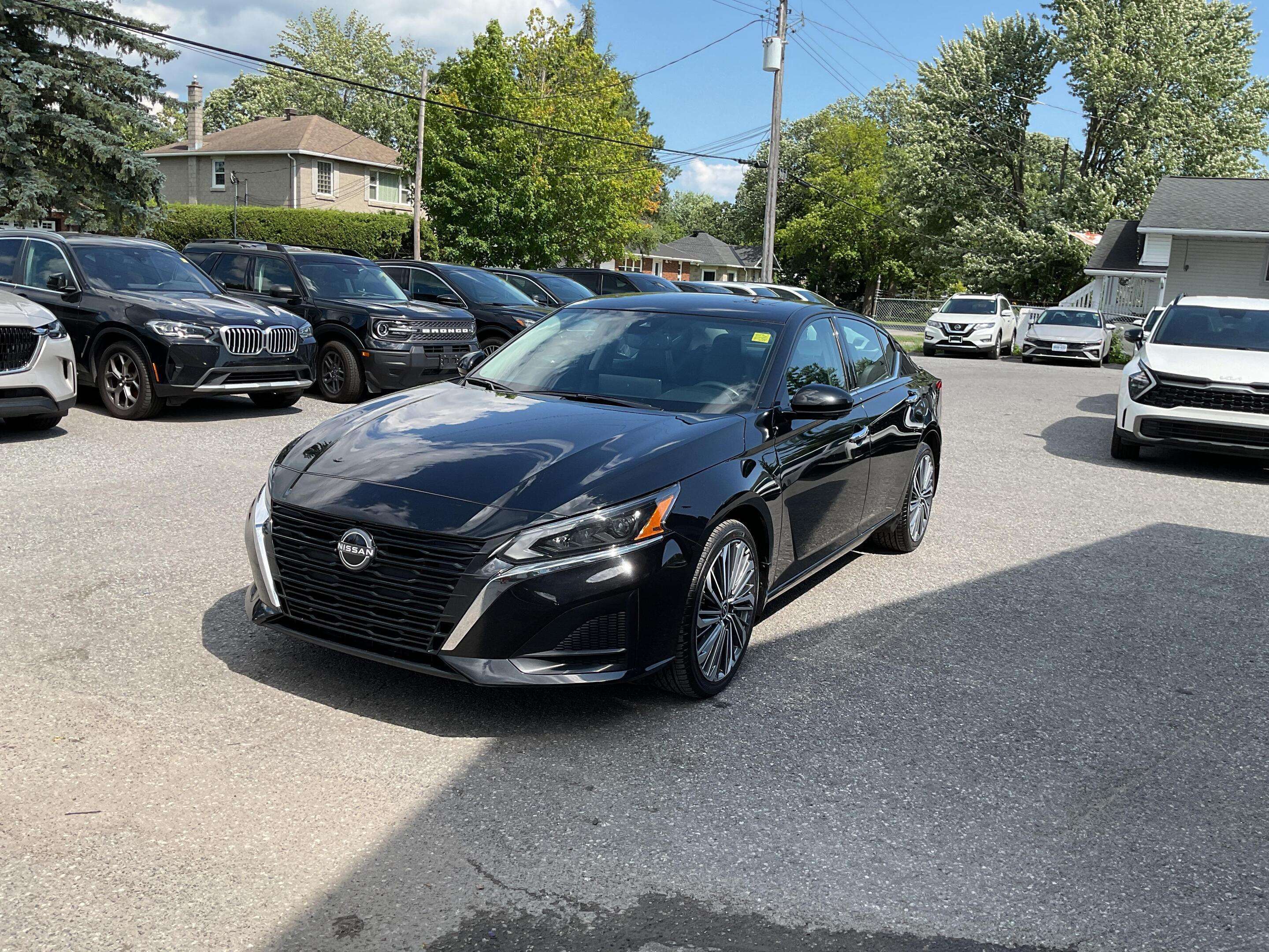 2025 Nissan Altima Platinum