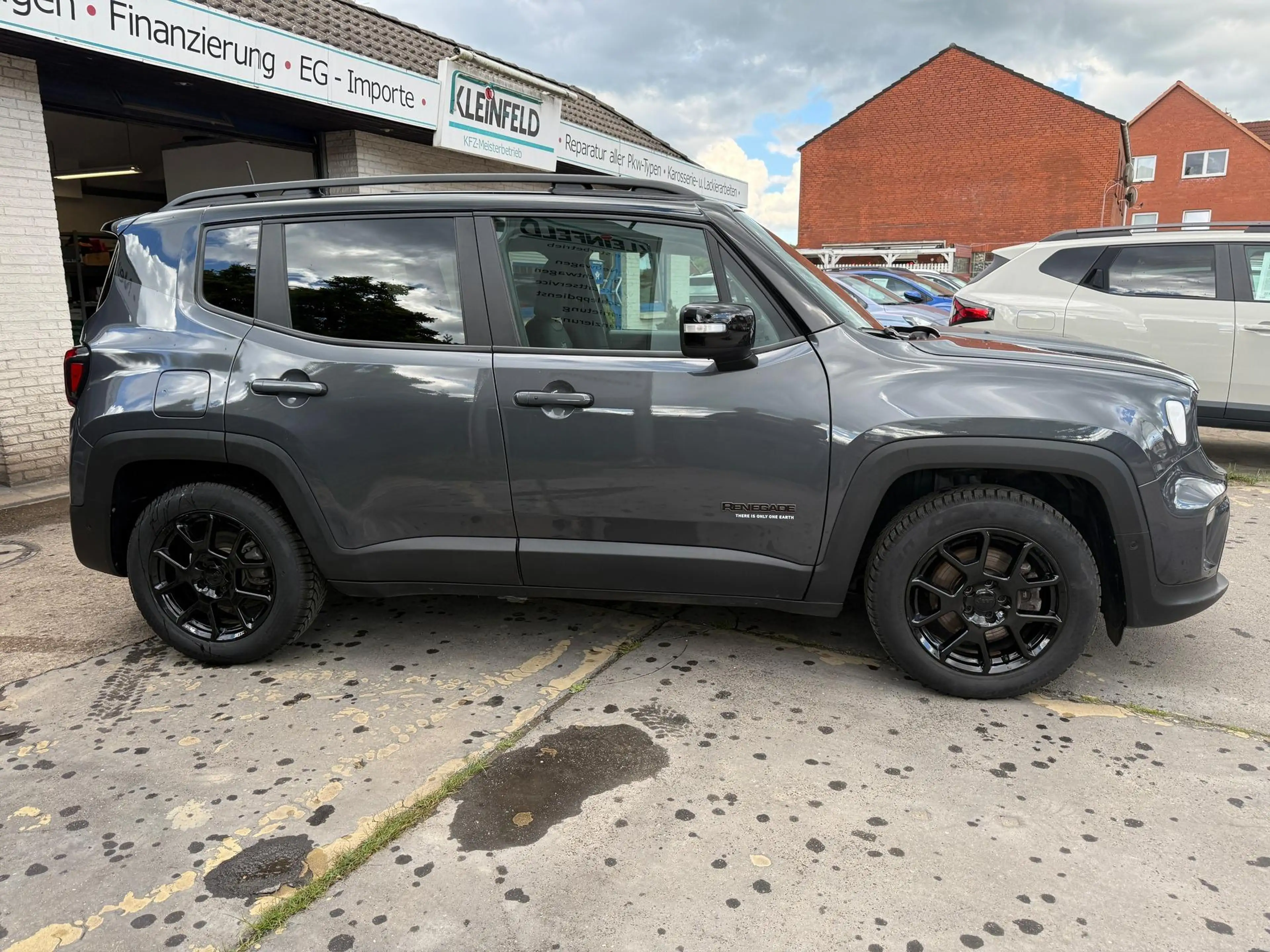 Jeep Renegade 1.5 Mild Hybrid "Longitude" Autom.-Navi-PDC-Rca... — photo 4