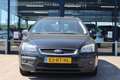 Ford Focus Wagon 1.6-16V Futura | Airco | Trekhaak | Cruise Zwart - thumbnail 9
