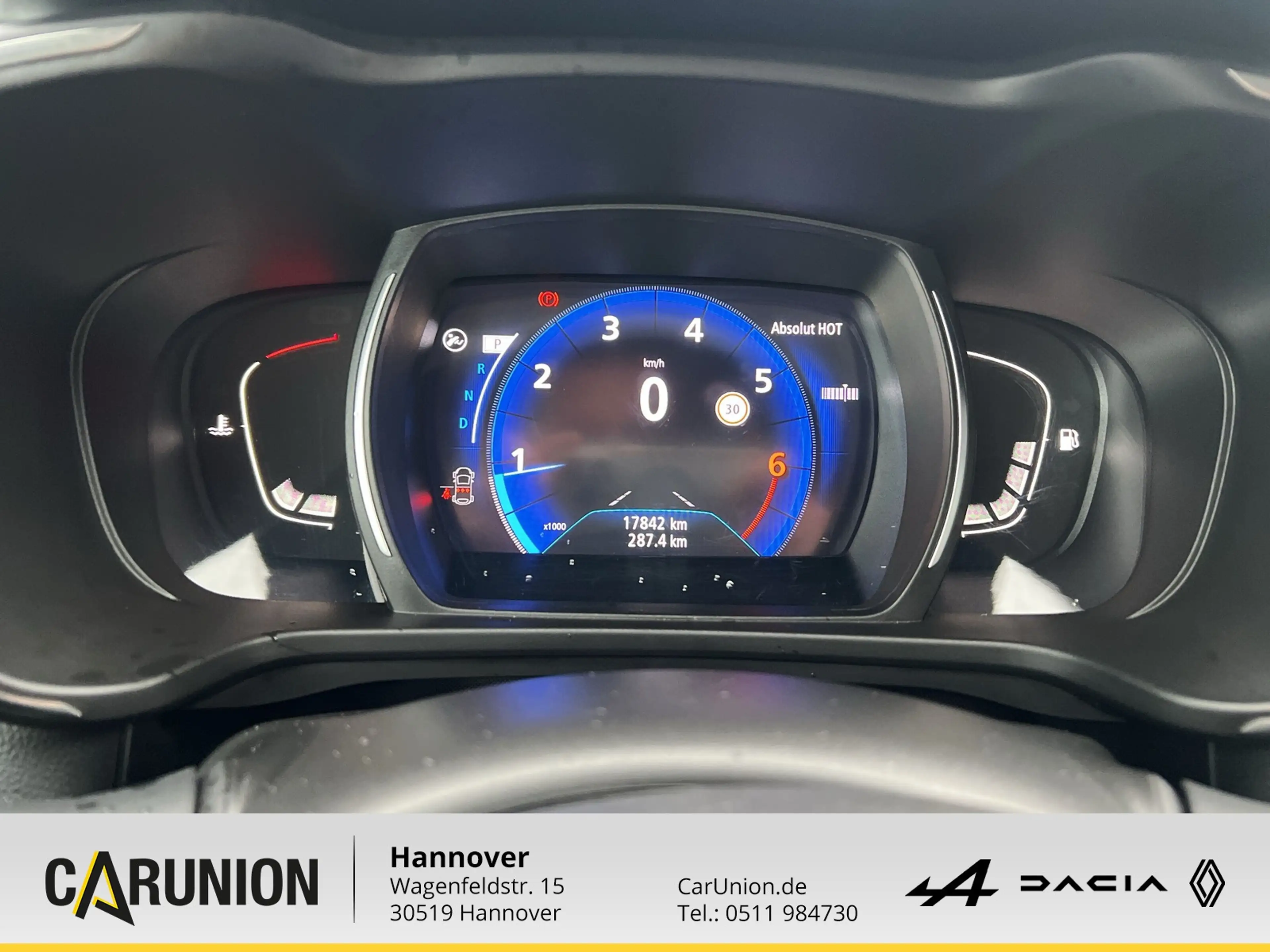 Renault Kadjar TECHNO TCe 160 EDC — photo 10