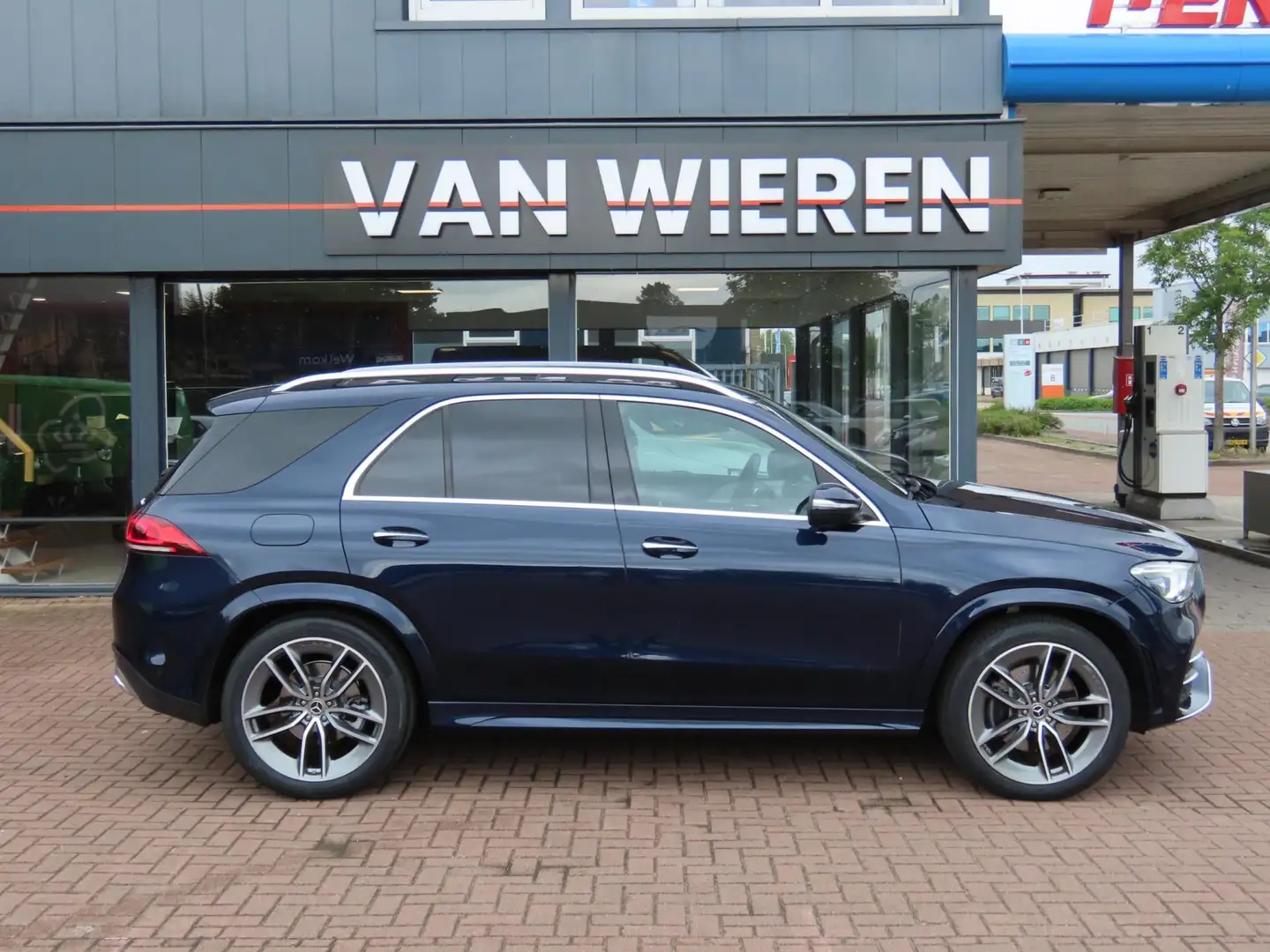 Mercedes-Benz GLE 300 d 4MATIC Premium Plus AMG Org.NL Lage KM Vol! Albastru - 2