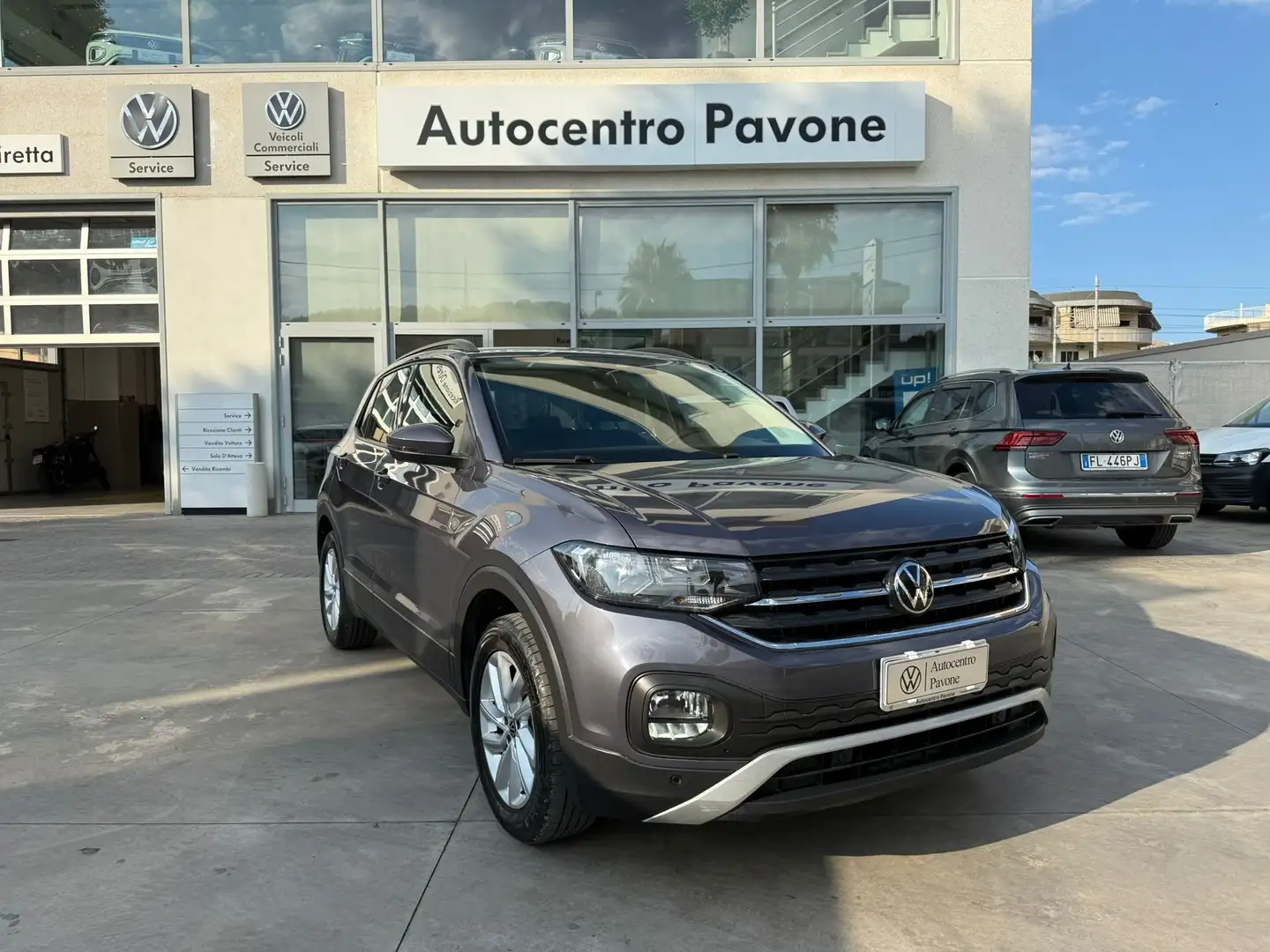 Volkswagen T-Cross 1.0 tsi Style 95cv -Cockpit-Tech Pack-IQ Drive- Grigio - 1