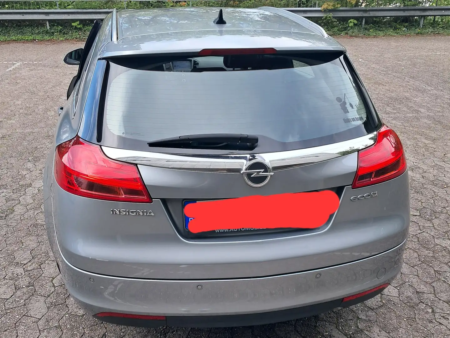 Opel Insignia Insignia Sport 2.0 131 PS Silber - 2