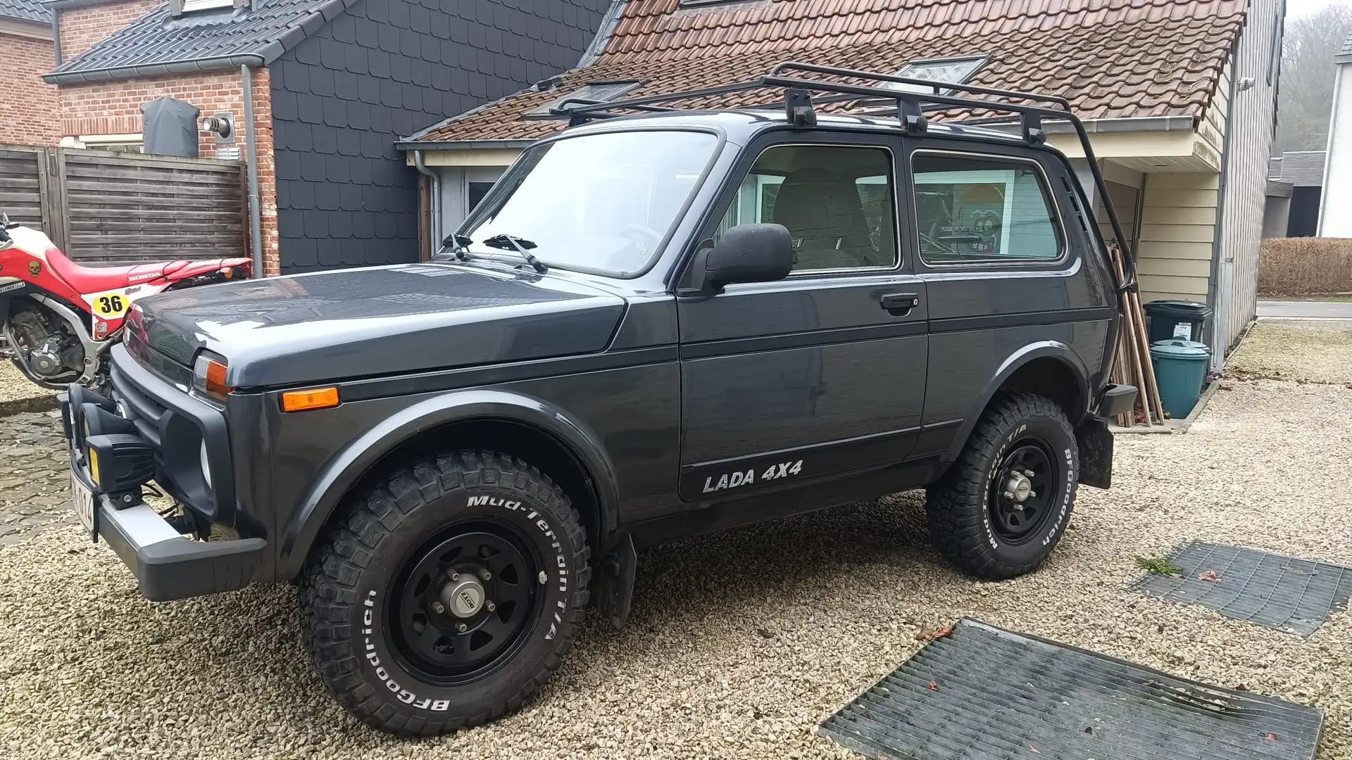 Lada 4x4 Lada 4x4 Grau - 2