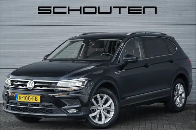Volkswagen Tiguan Allspace 1.4 TSI Highline 7Pers Pano Trekhaak LED 18"
