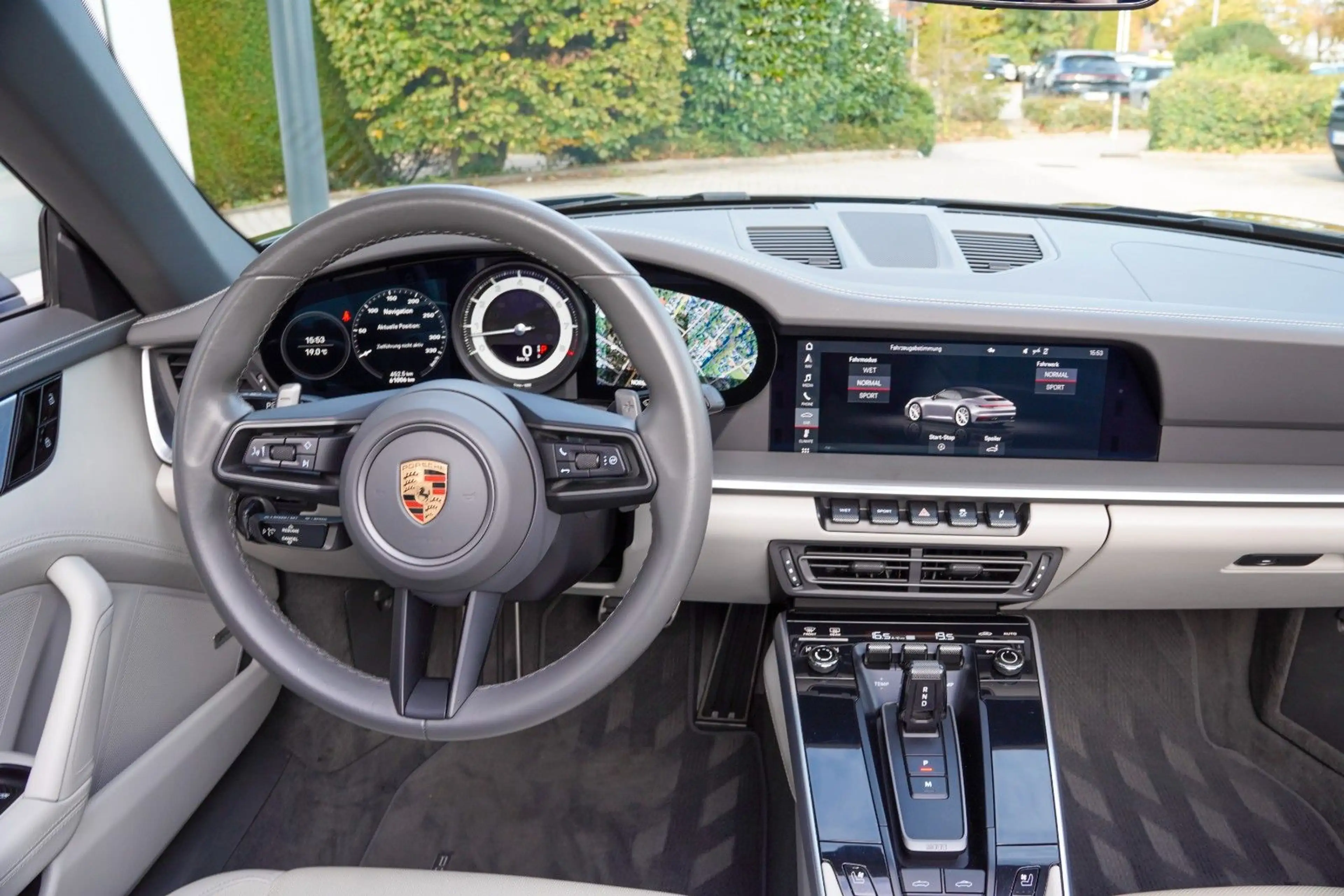 Porsche 992 911 Carrera 4S Cabrio / PASM / PTV PLUS / BOSE — photo 27