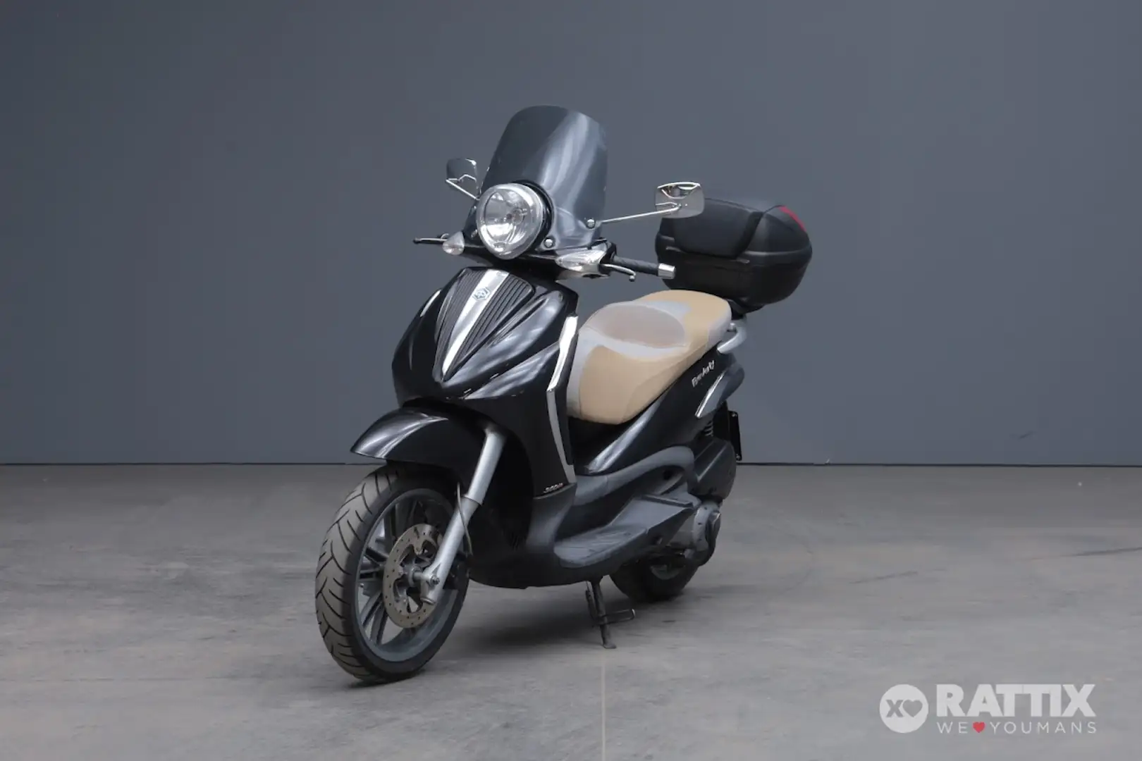 Piaggio Beverly 300 300 Schwarz - 2