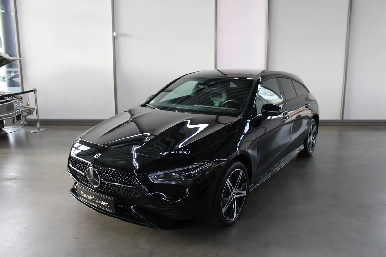 Mercedes-Benz CLA 250 CLA 250 e SB AMG-Line Premium+ DISTRONIC AHK LED Noir - 1