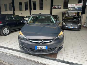 Astra Sports Tourer 1.6 cdti Cosmo s