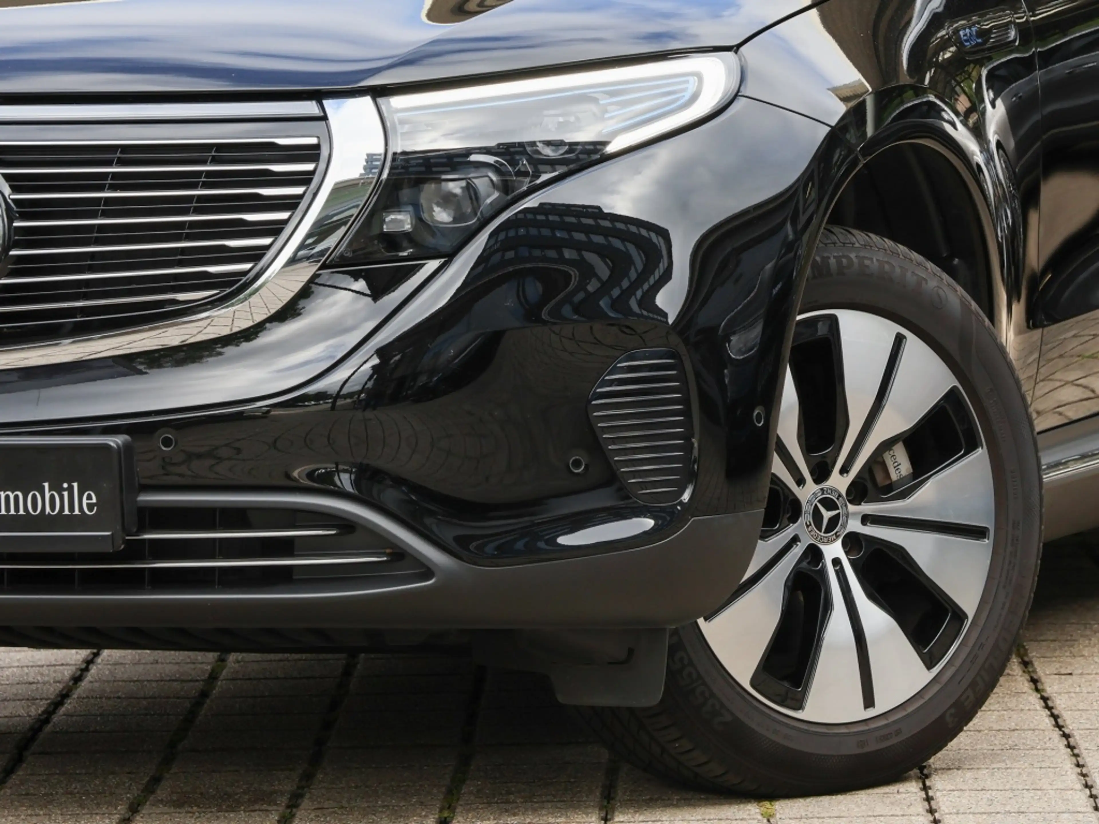 Mercedes-Benz EQC 400 400 4M MLB/Ambiente/Distr/Kamera/Shz/Navi/ — photo 6
