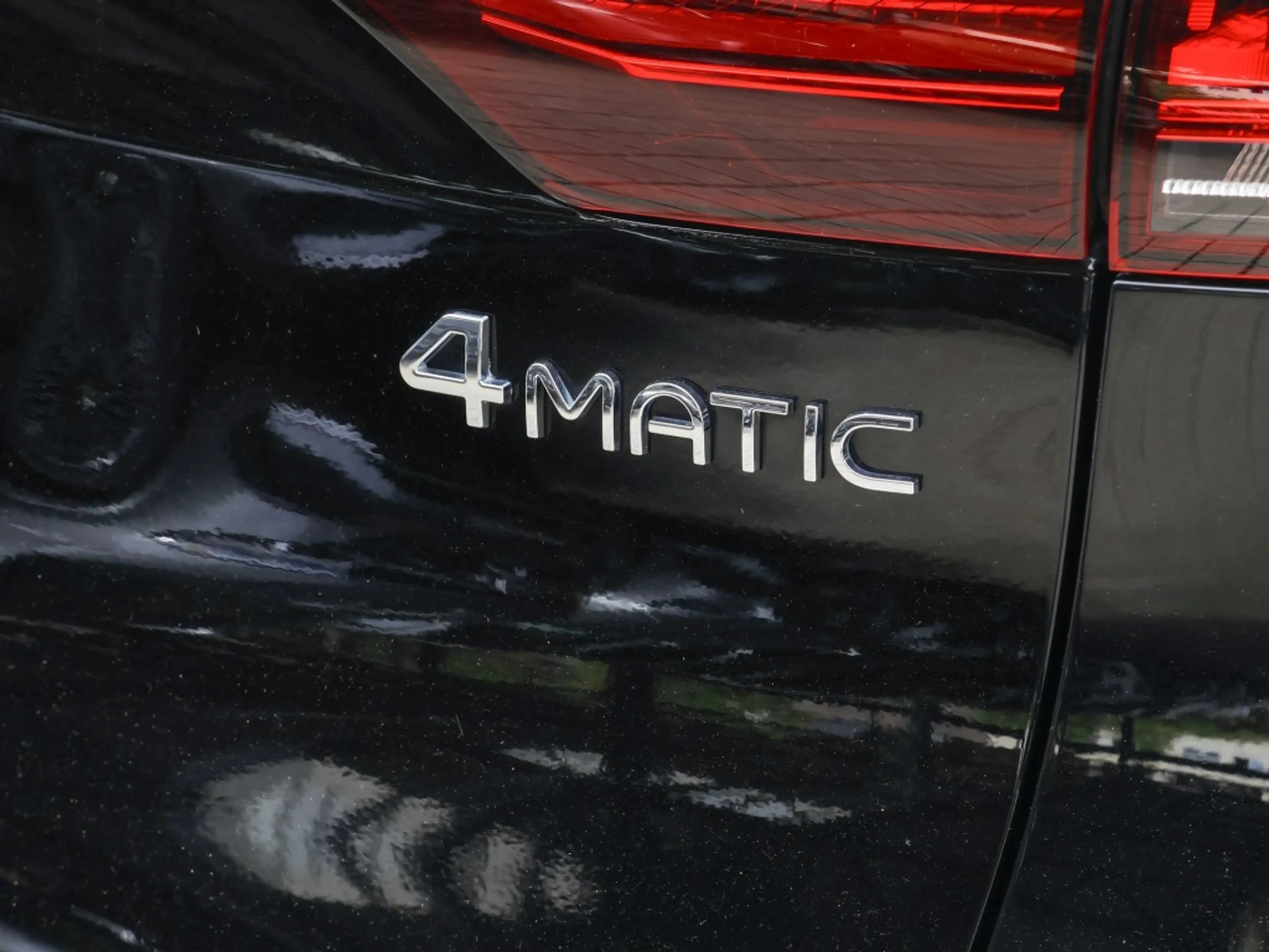 Mercedes-Benz EQC 400 400 4M MLB/Ambiente/Distr/Kamera/Shz/Navi/ — photo 15