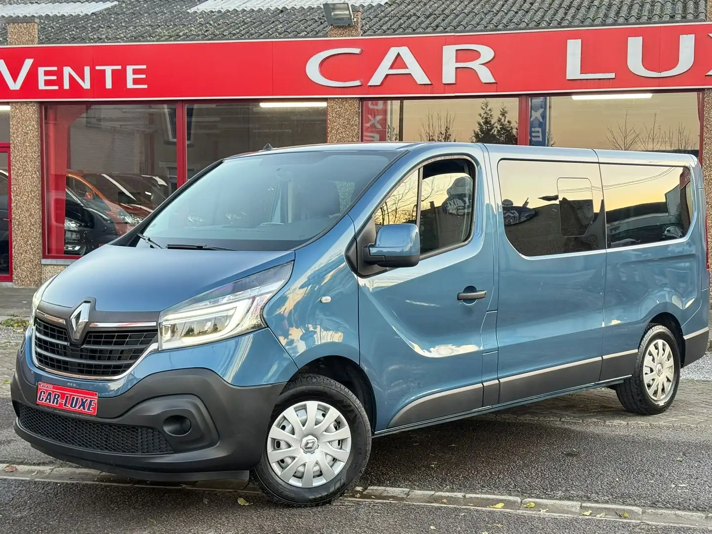 Renault Trafic 2.O DCI PASSENGER 9PLACES LONG CHASSIS Bleu - 1