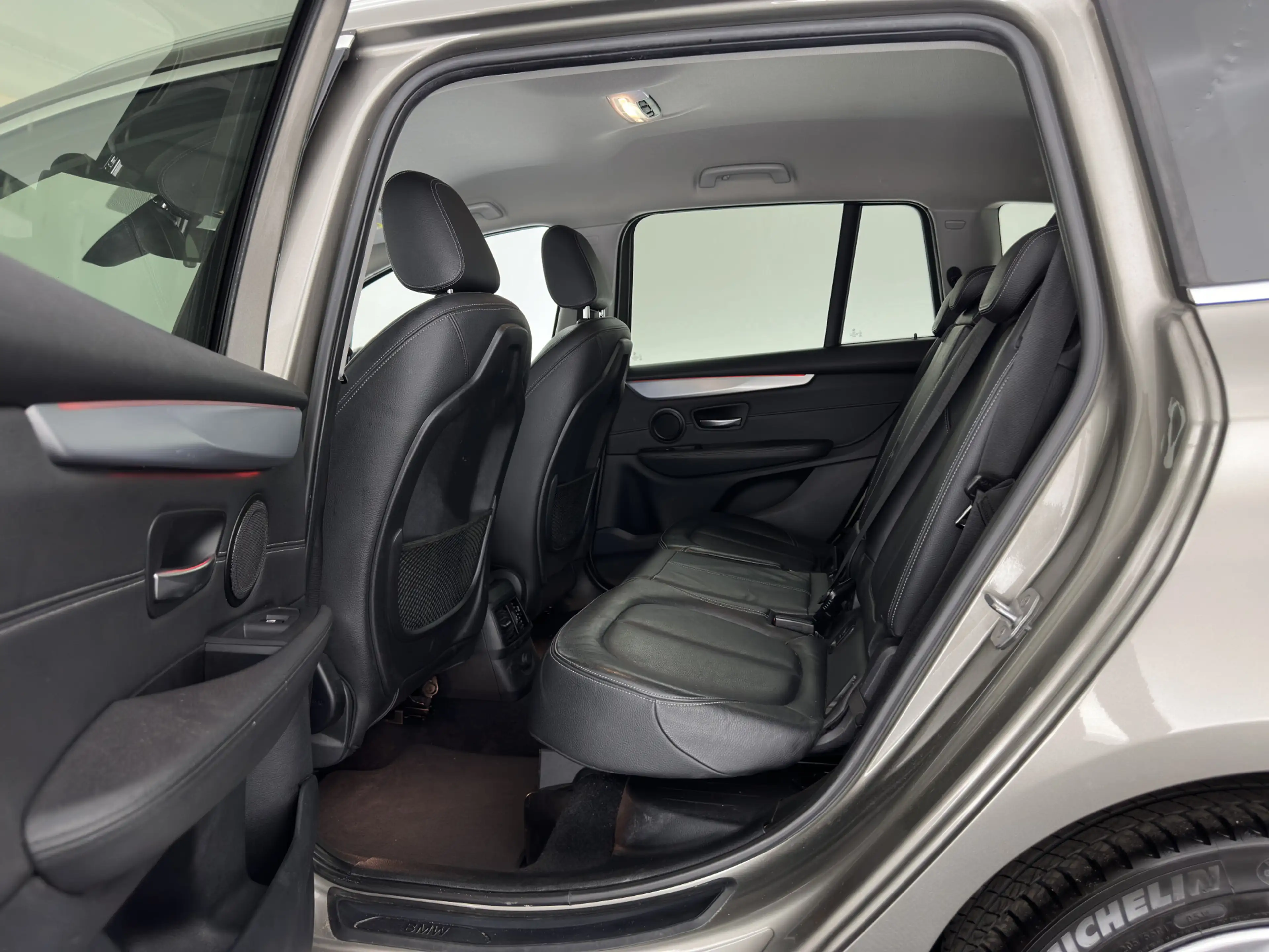 BMW 216 2-serie Gran Tourer 216d High Executive Luxury-Lin — photo 9