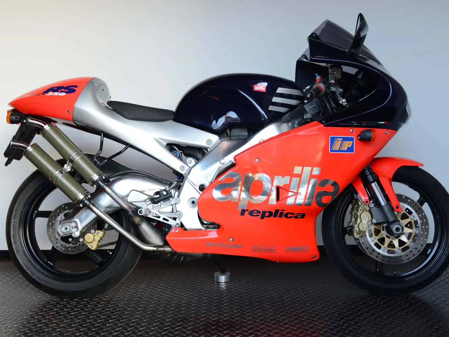 Aprilia RS 250 Motor überholt - Lieferung weltweit - Rosso - 1