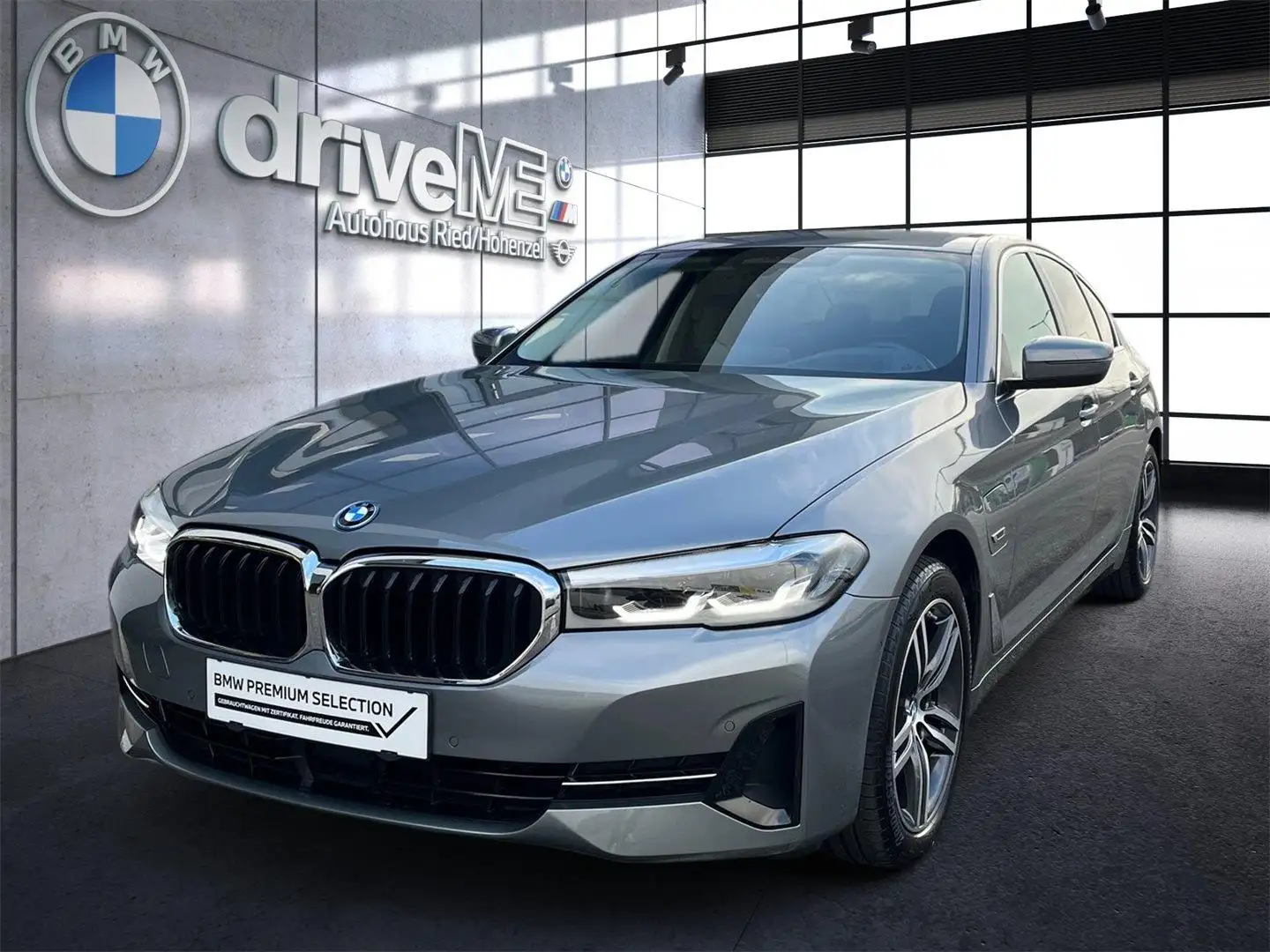 BMW 530 e xDrive Gris - 2