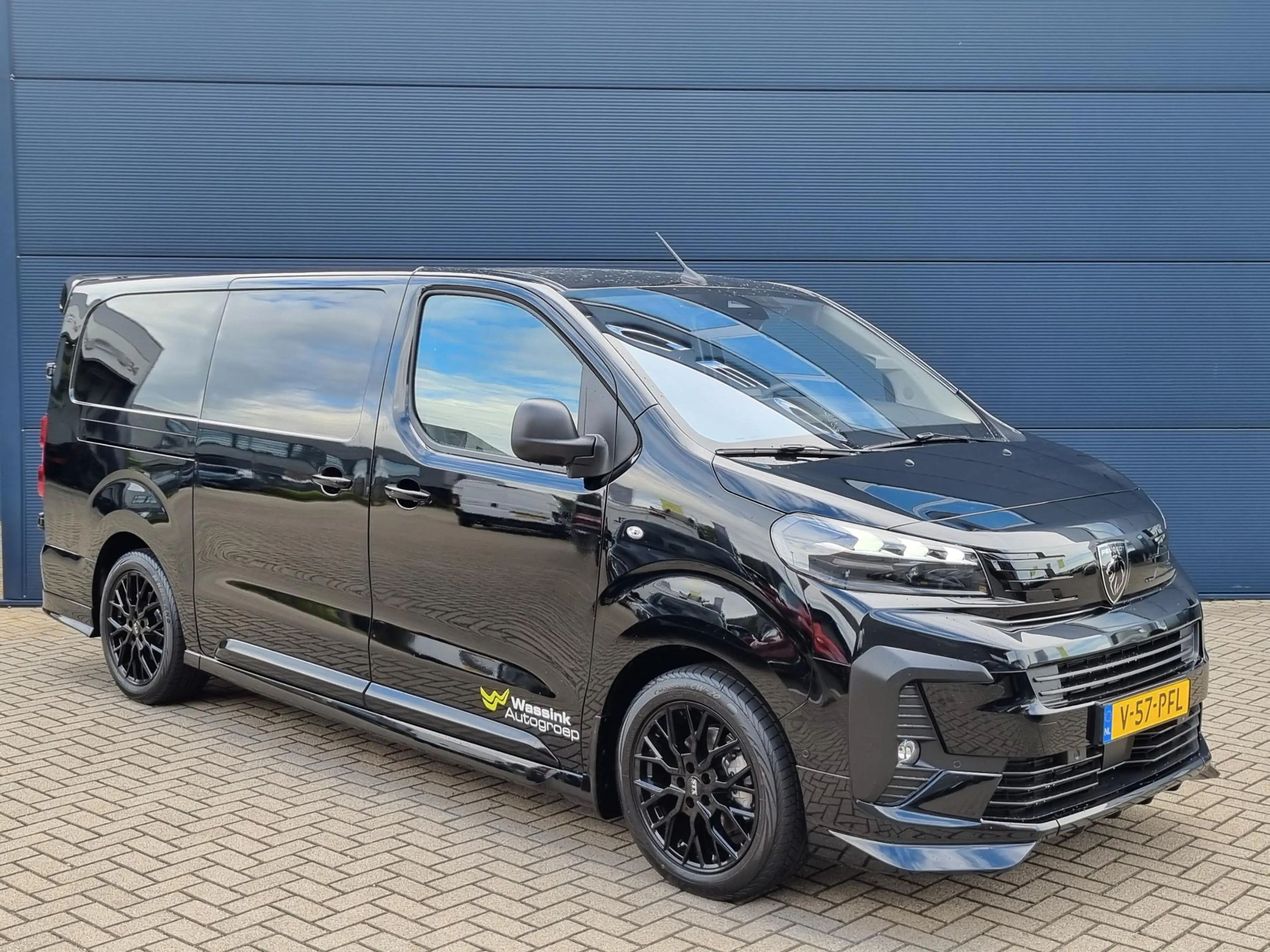 Peugeot e-Expert EV L3 75 kWh STX | Lederen Bekleding | Stoel-/Stuu — photo 8