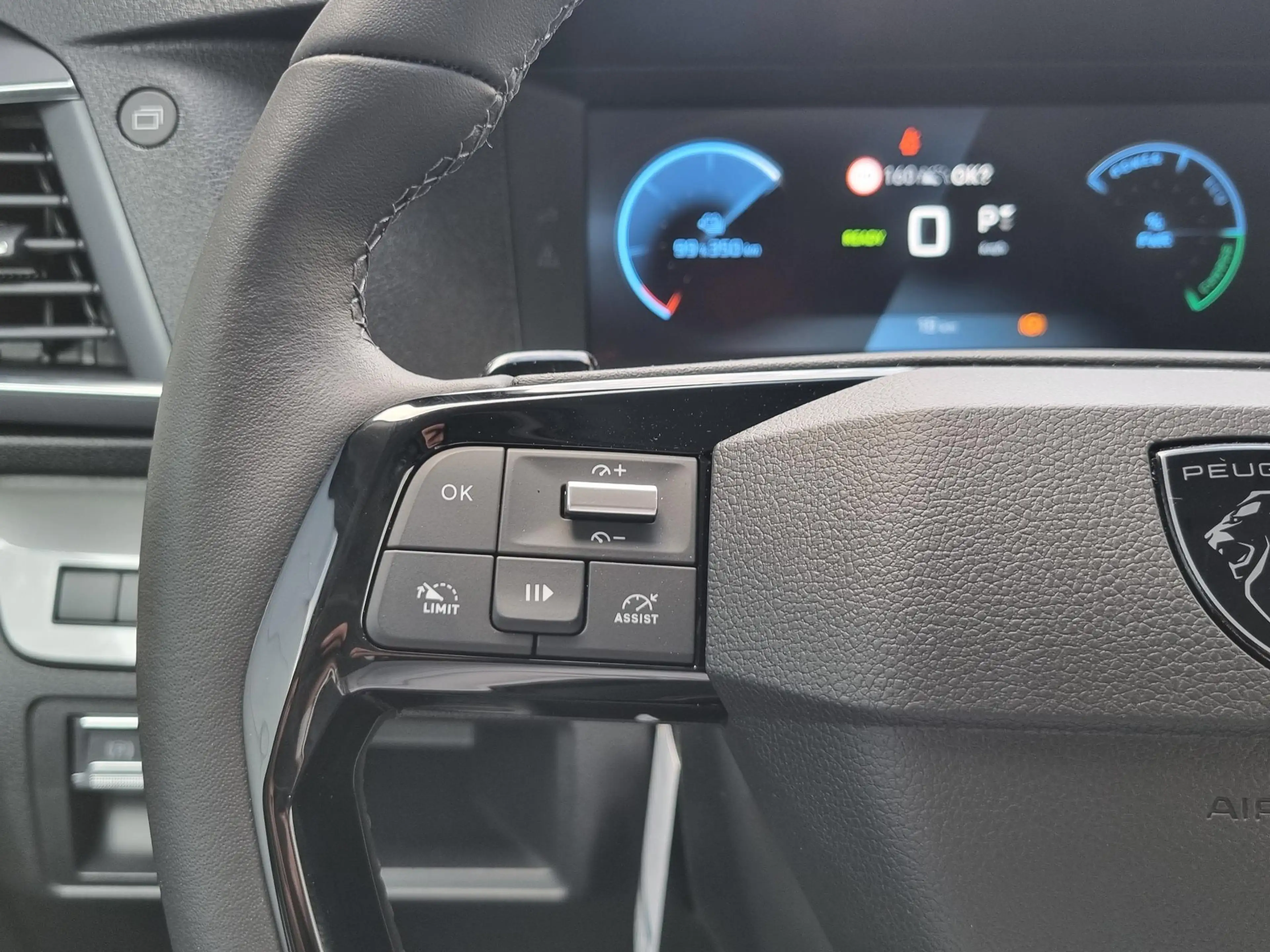 Peugeot e-Expert EV L3 75 kWh STX | Lederen Bekleding | Stoel-/Stuu — photo 13