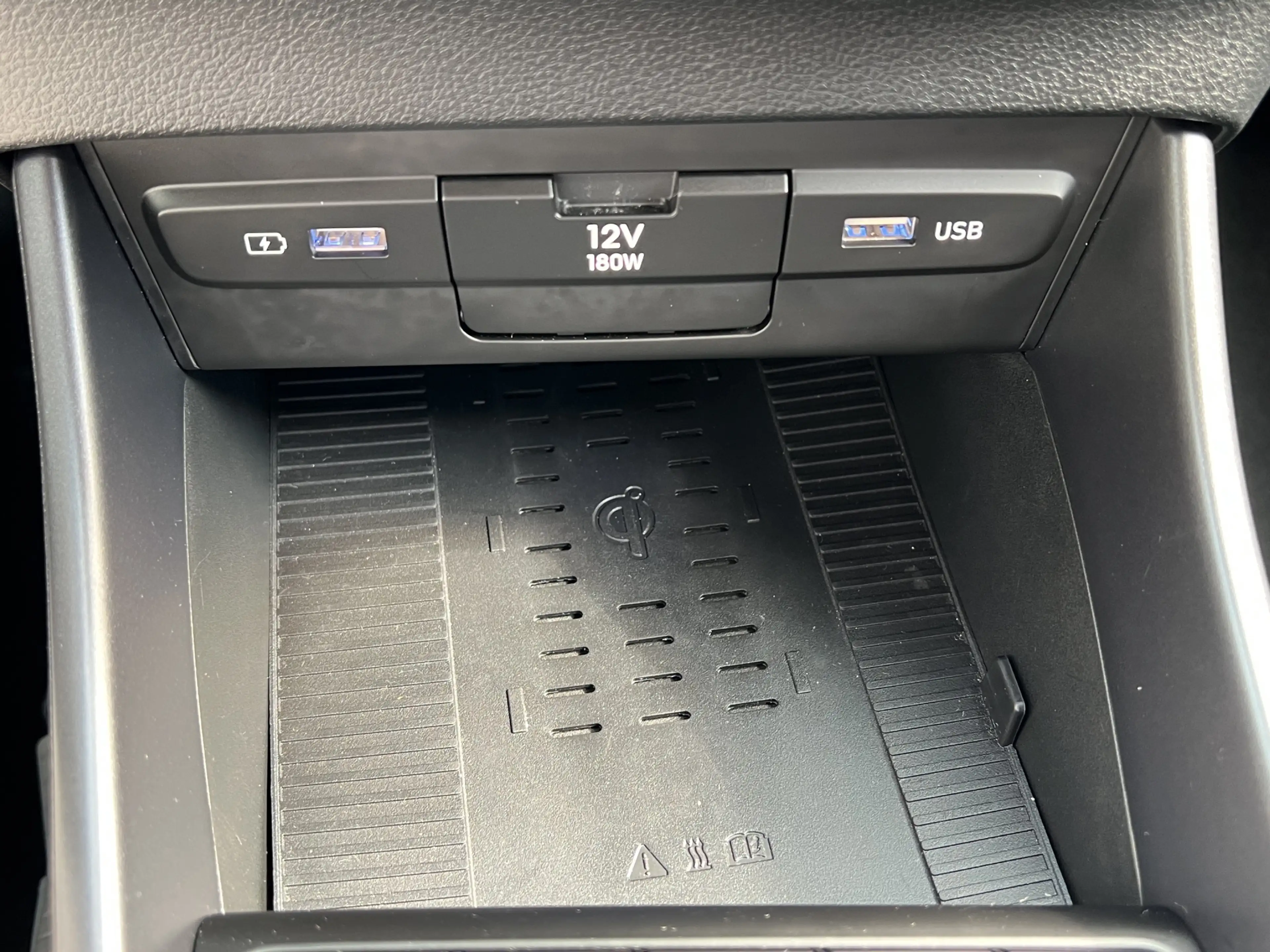 Hyundai BAYON 1.0 T-GDI 100pk Premium | Camera | Carplay | Premi — photo 27