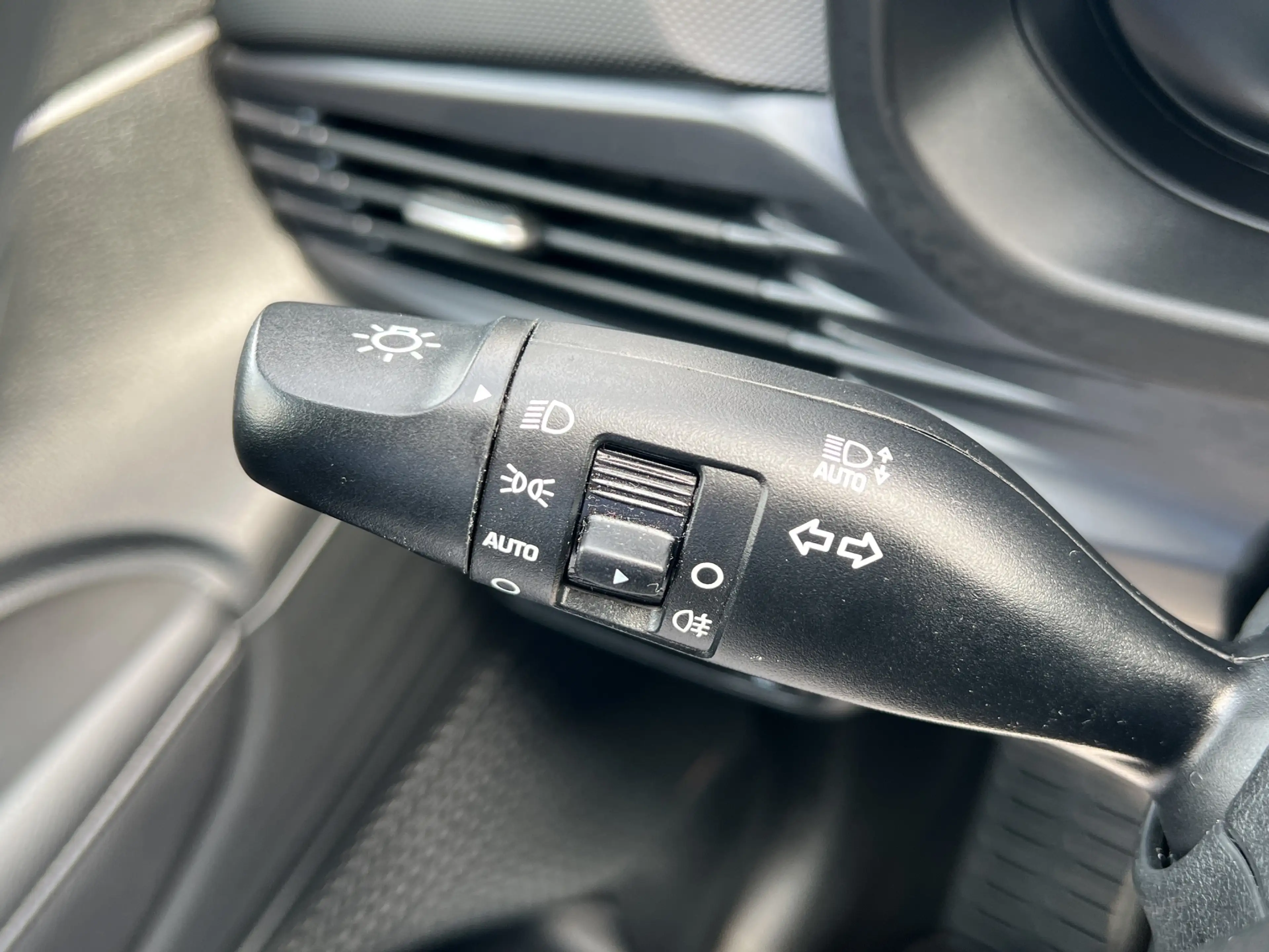 Hyundai BAYON 1.0 T-GDI 100pk Premium | Camera | Carplay | Premi — photo 18