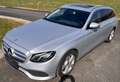 Mercedes-Benz E 220 d T Avantgarde Aut. Silber - thumbnail 1