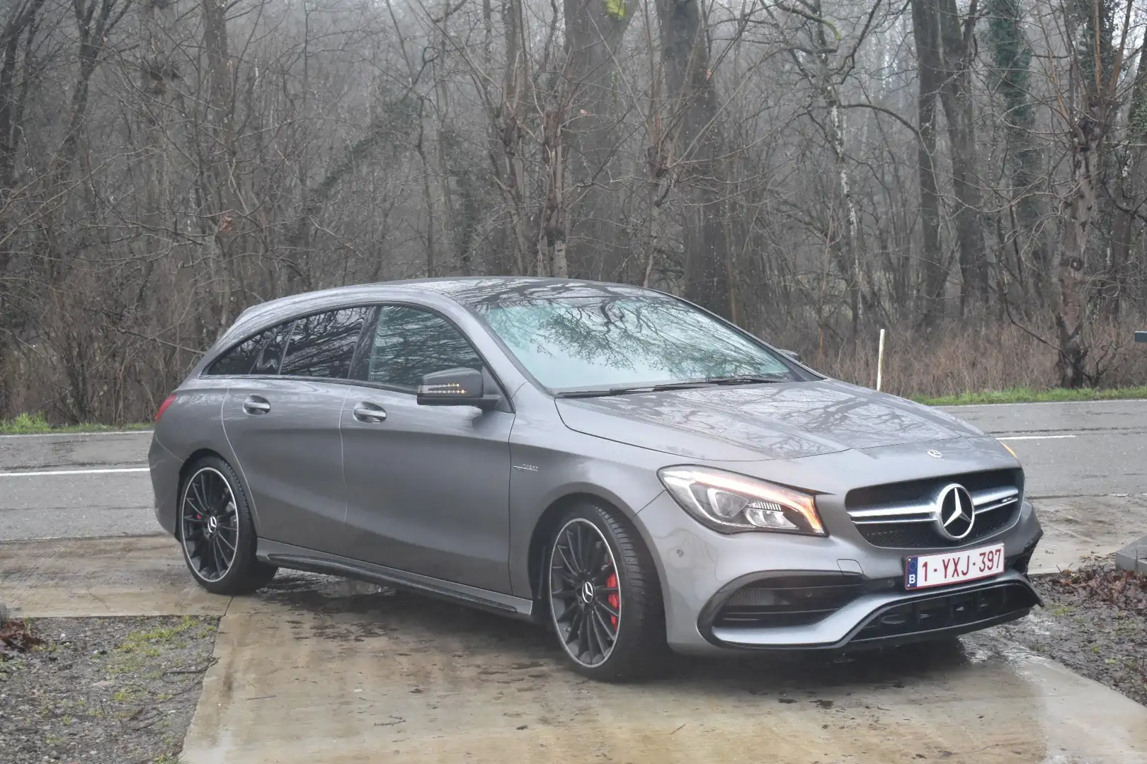 Mercedes-Benz CLA 45 AMG Shooting Brake 4Matic 7G-DCT - 1