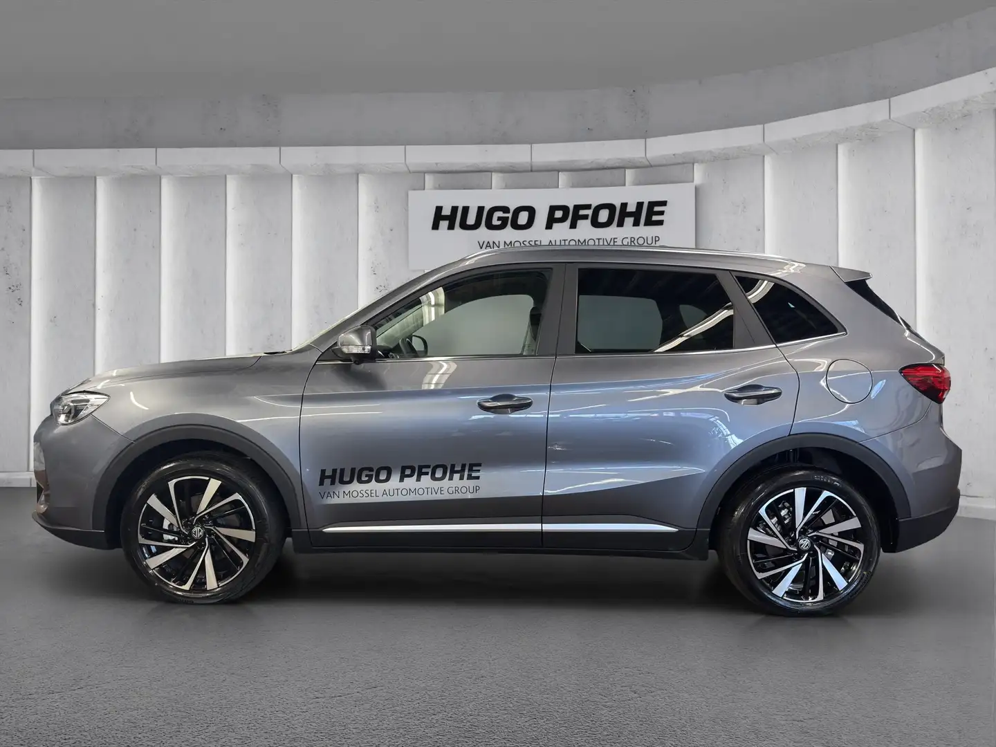 MG ZS Luxury 1.5 Hybrid+ Autom LED ACC RFK SHZ PDC Gris - 2