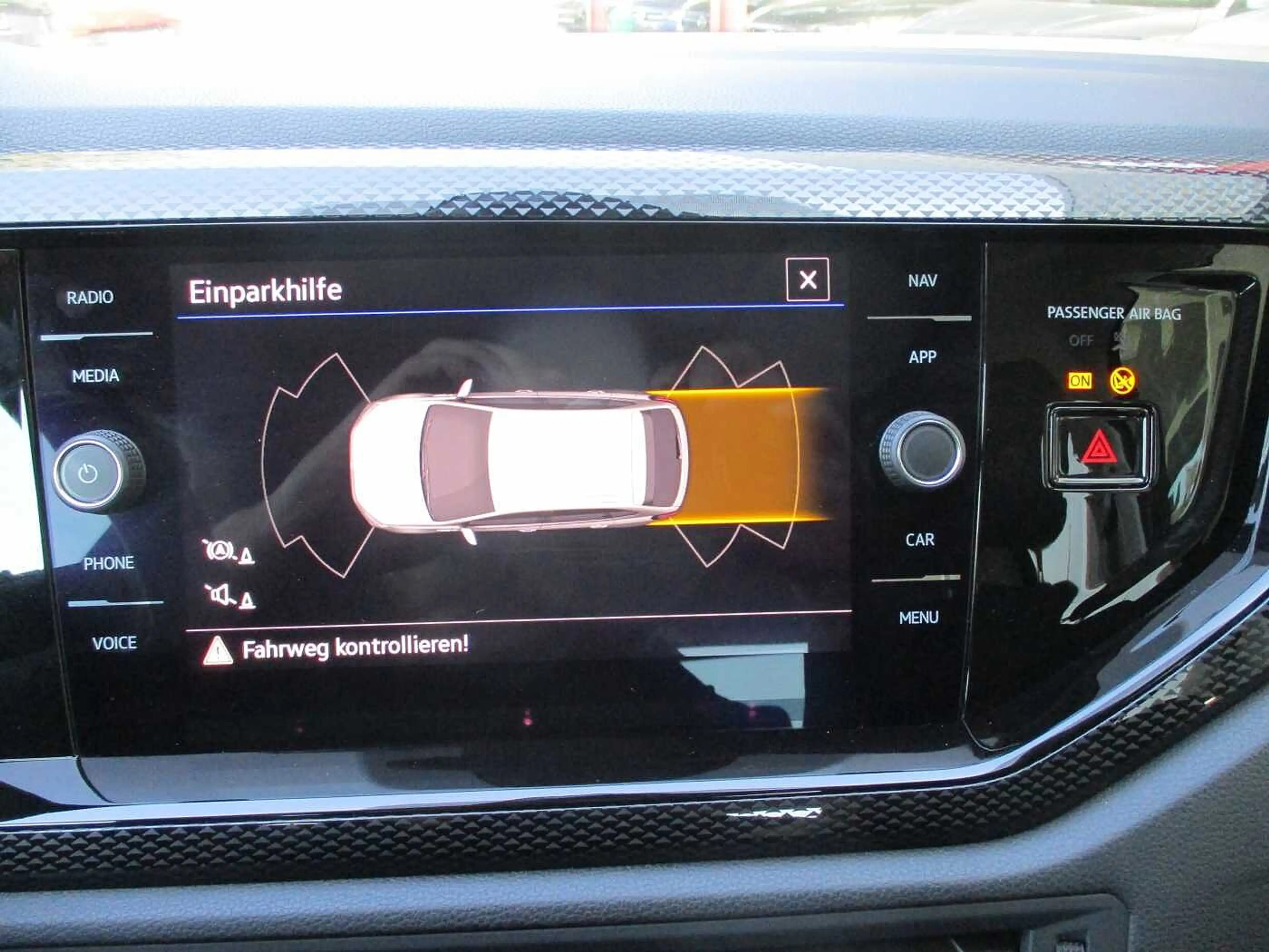 Volkswagen Taigo Life, LED, Sitzheizung, Klimaautomatik — photo 9