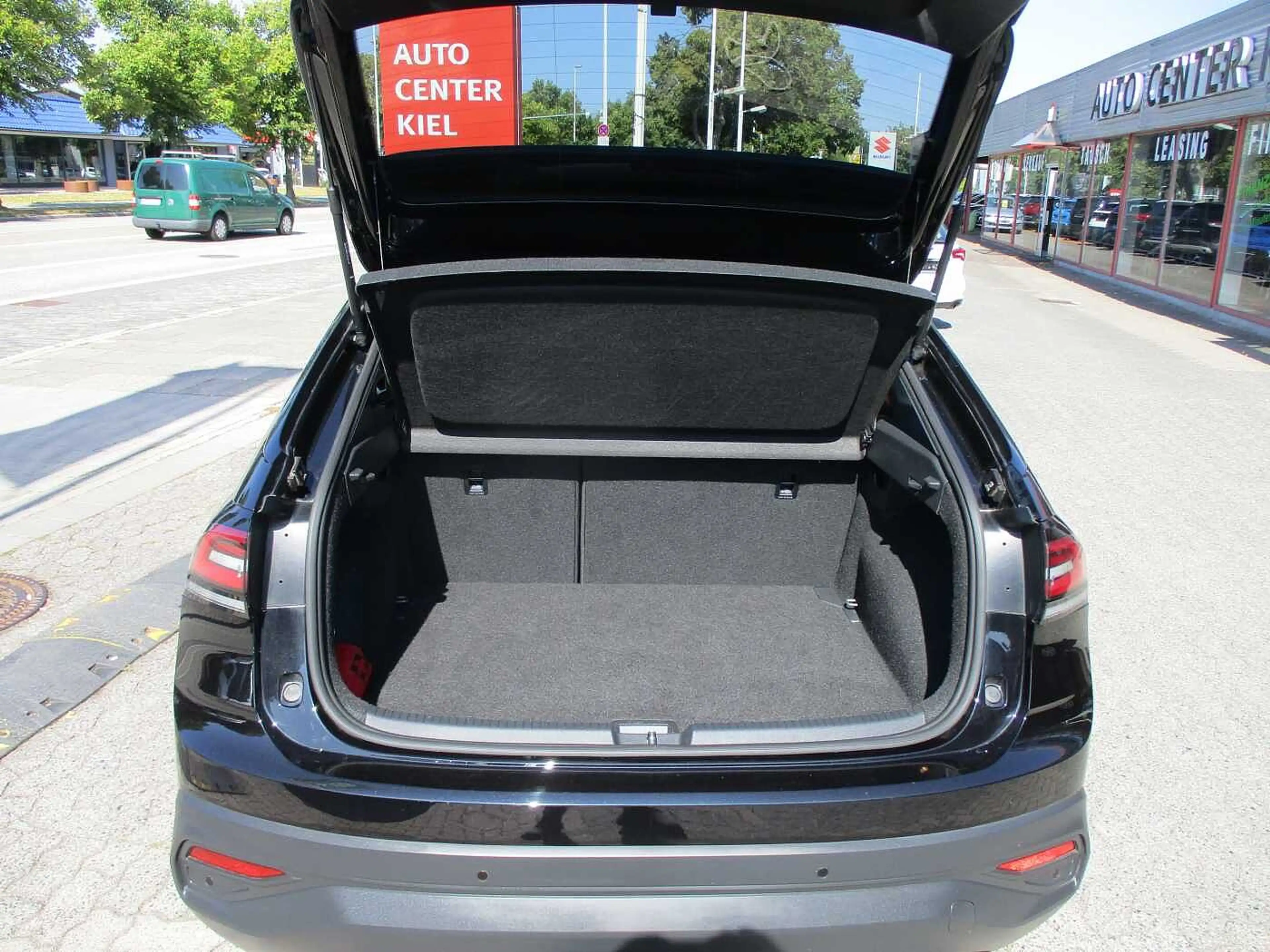 Volkswagen Taigo Life, LED, Sitzheizung, Klimaautomatik — photo 13