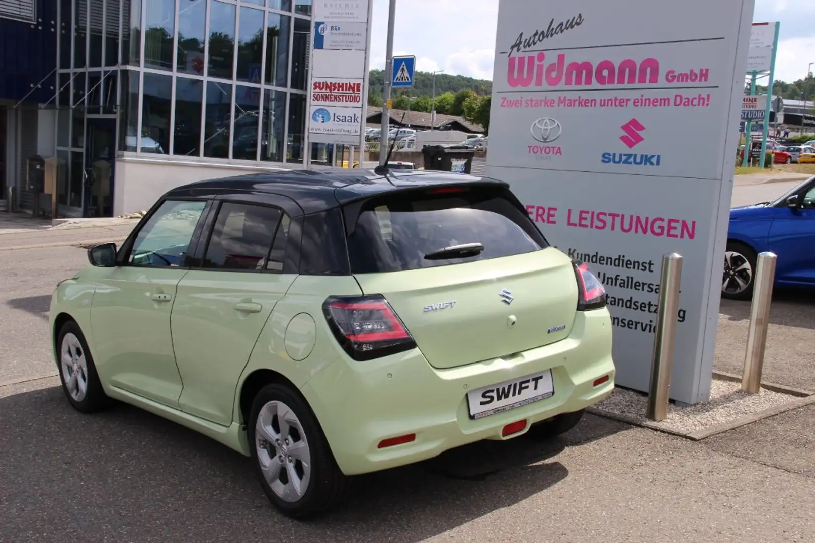Suzuki Swift 1.2 Hybrid Comfort CVT Navi Kamera Sitzheizung Amarillo - 2