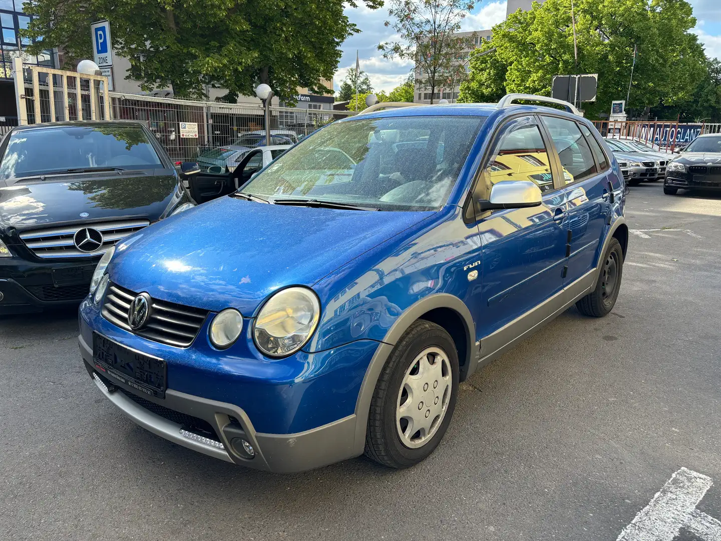 Volkswagen Polo Fun 1,4 KLIMA Blauw - 1