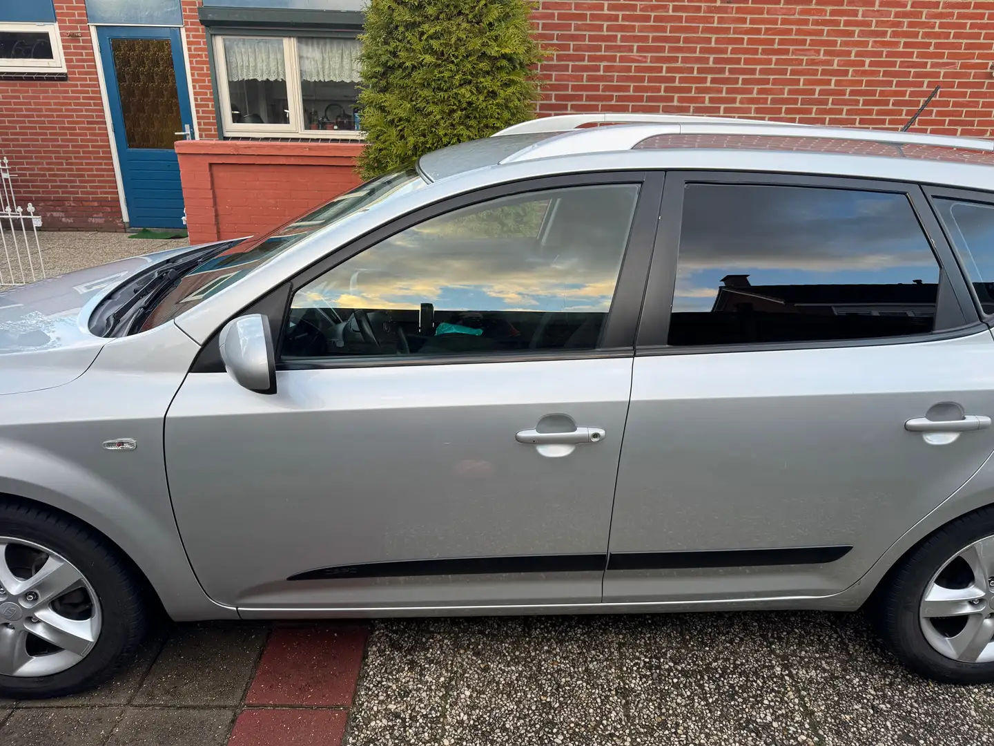Kia Ceed / cee'd Zilver - 1