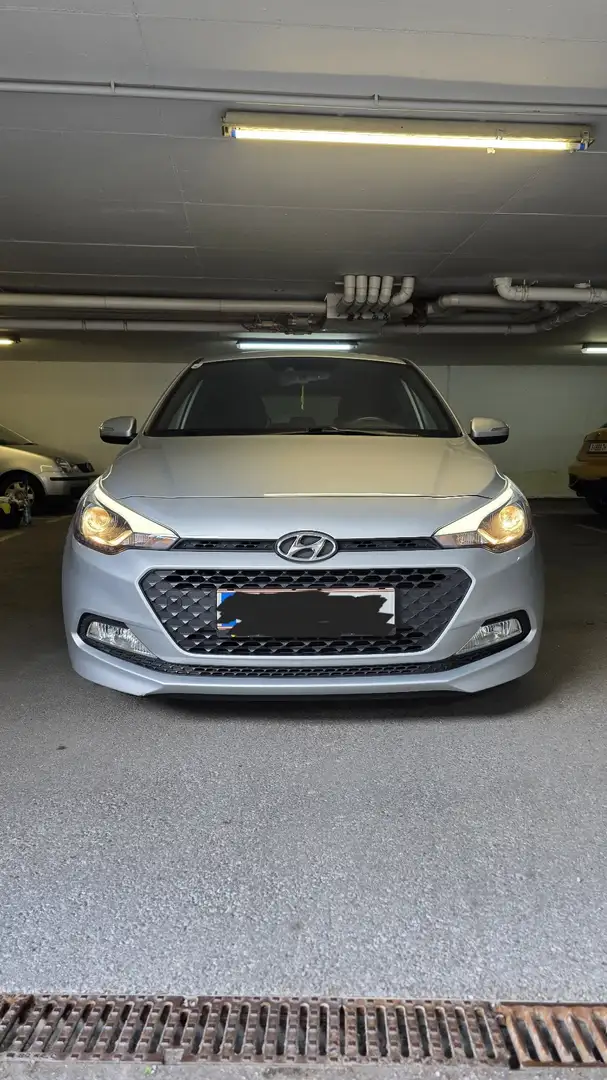 Hyundai i20 - 2