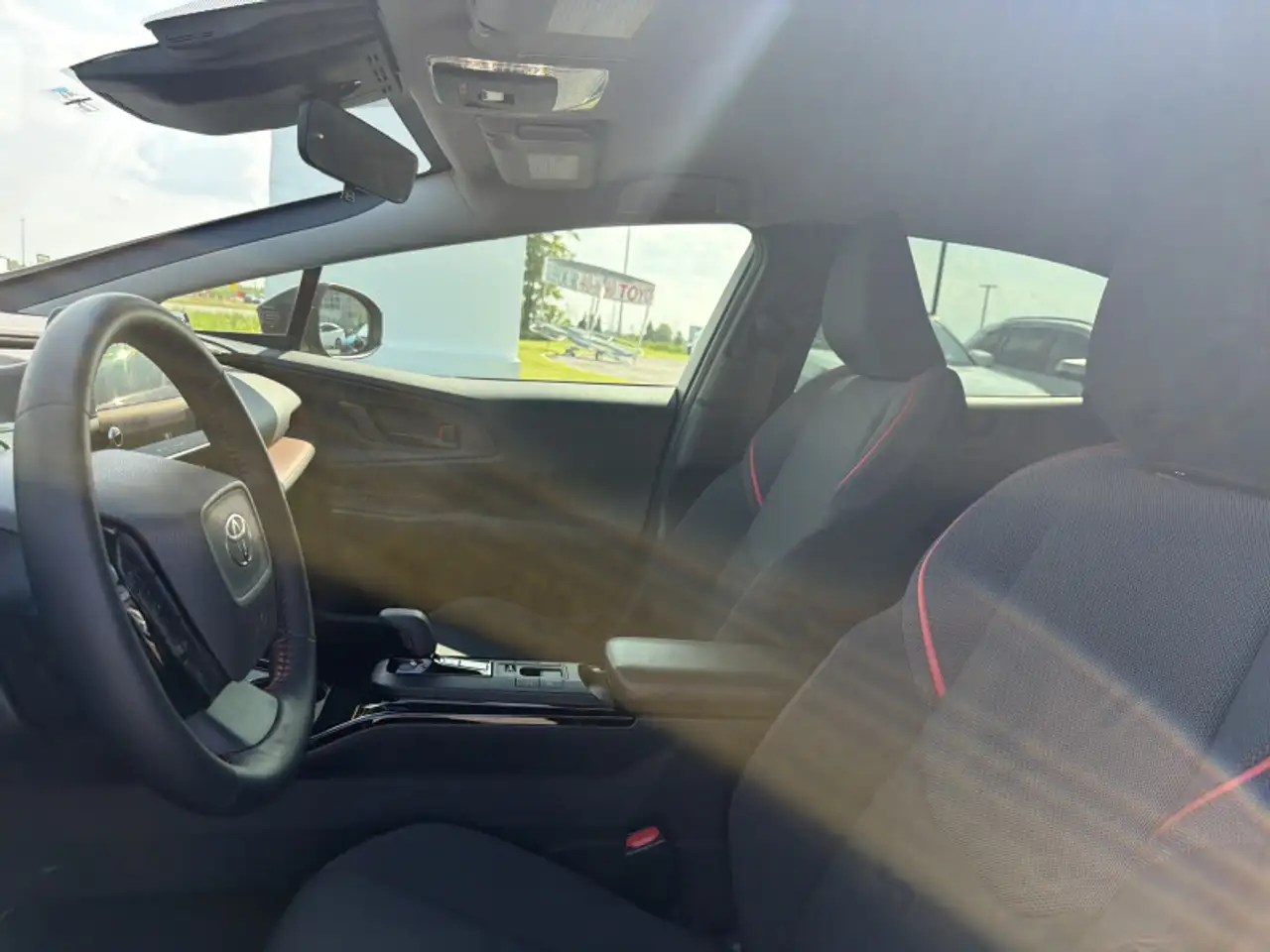 Toyota Prius Prime fotografie Toyota Prius Prime