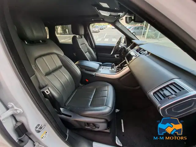 Land Rover Range Rover Sport view 14