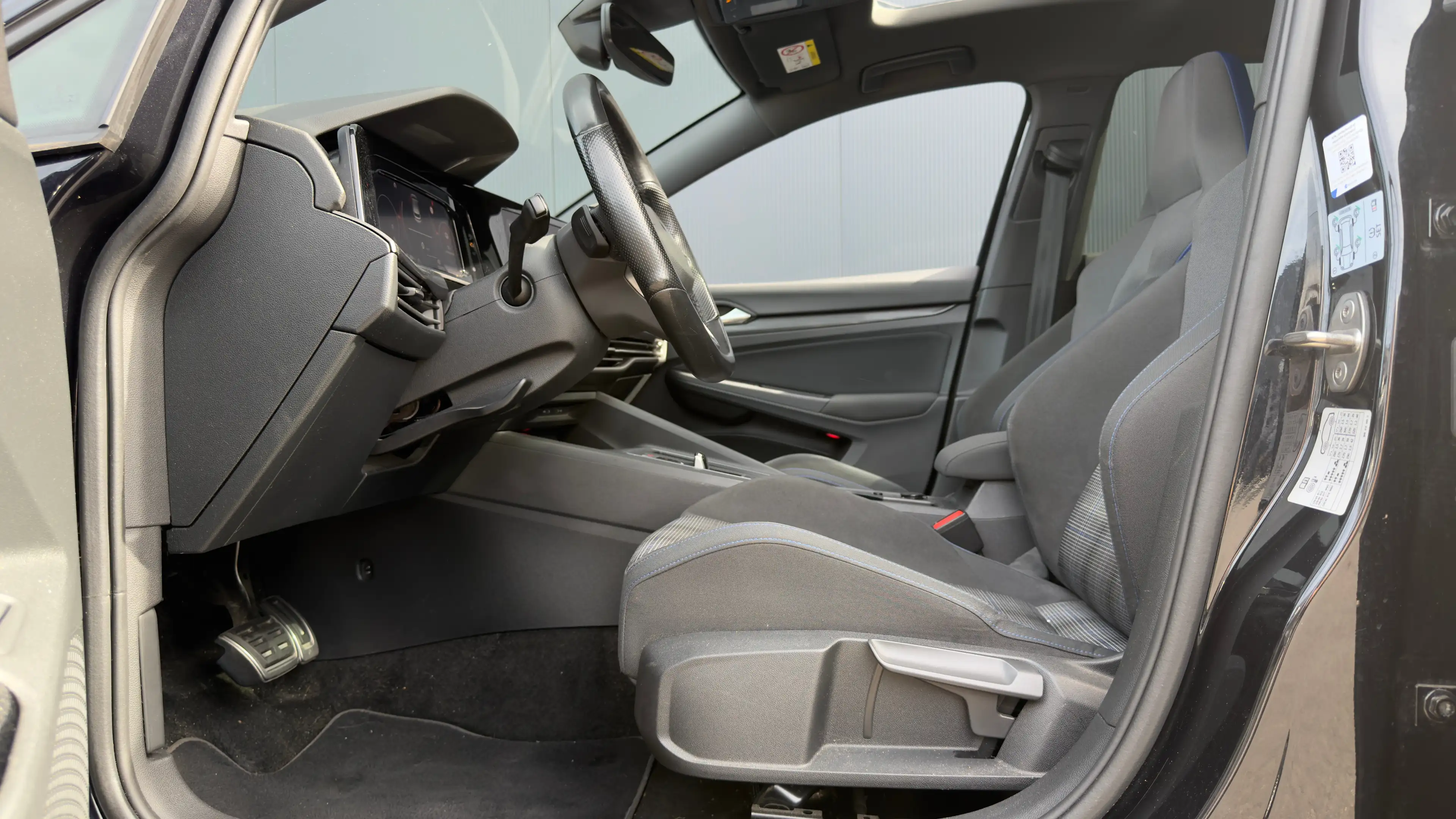 Volkswagen Golf GTE 245pk 1.4 eHybrid | Achteruitrijcamera | Apple Car — photo 12