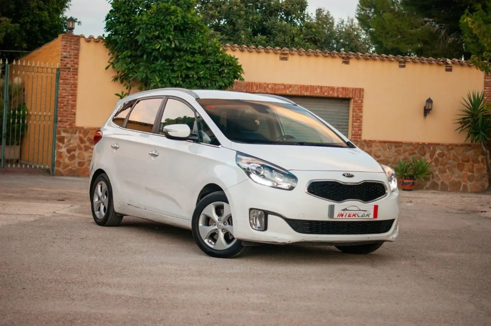 Kia Carens 1.6 GDi Concept Blanco - 1