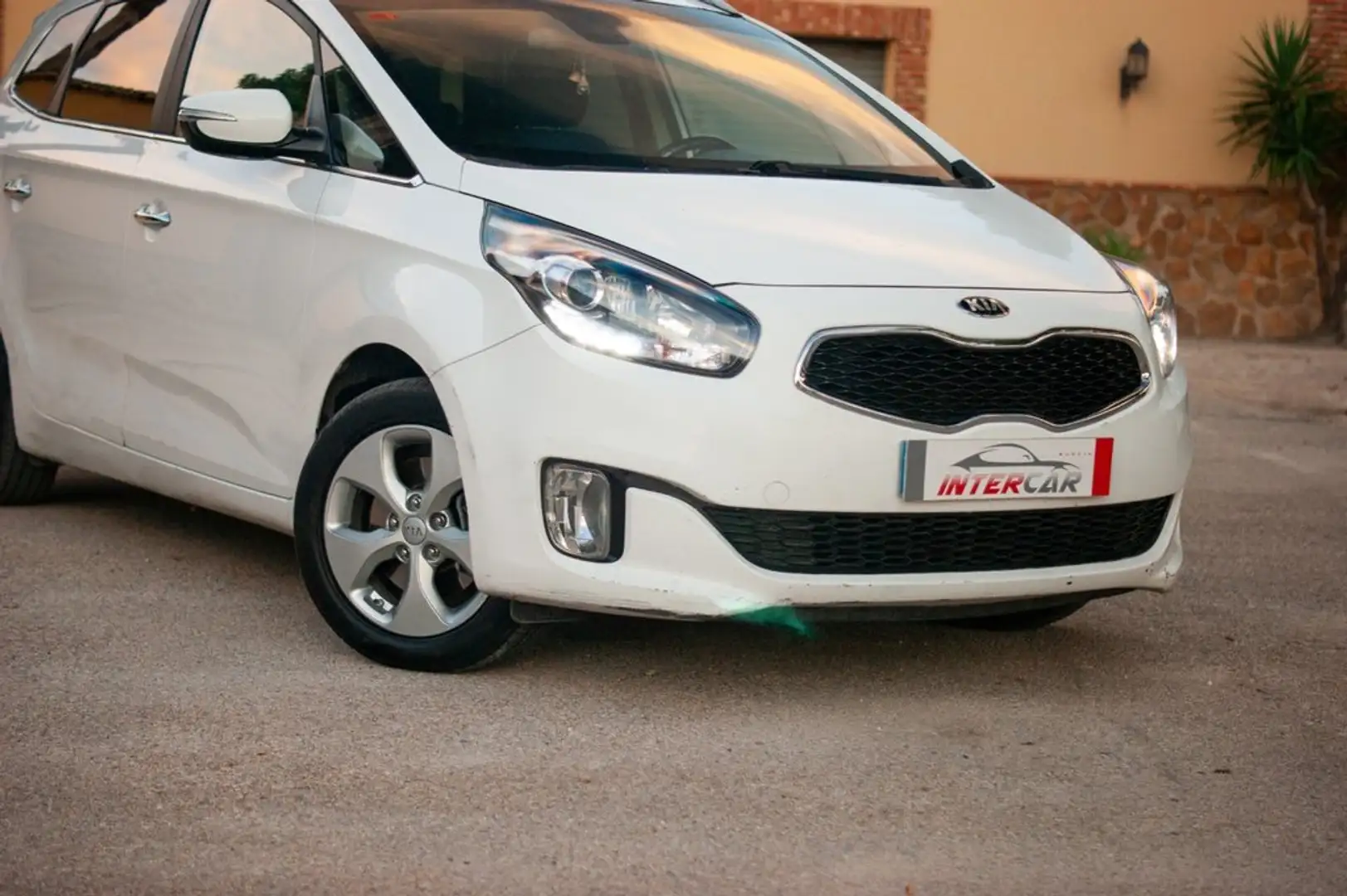 Kia Carens 1.6 GDi Concept Blanco - 2